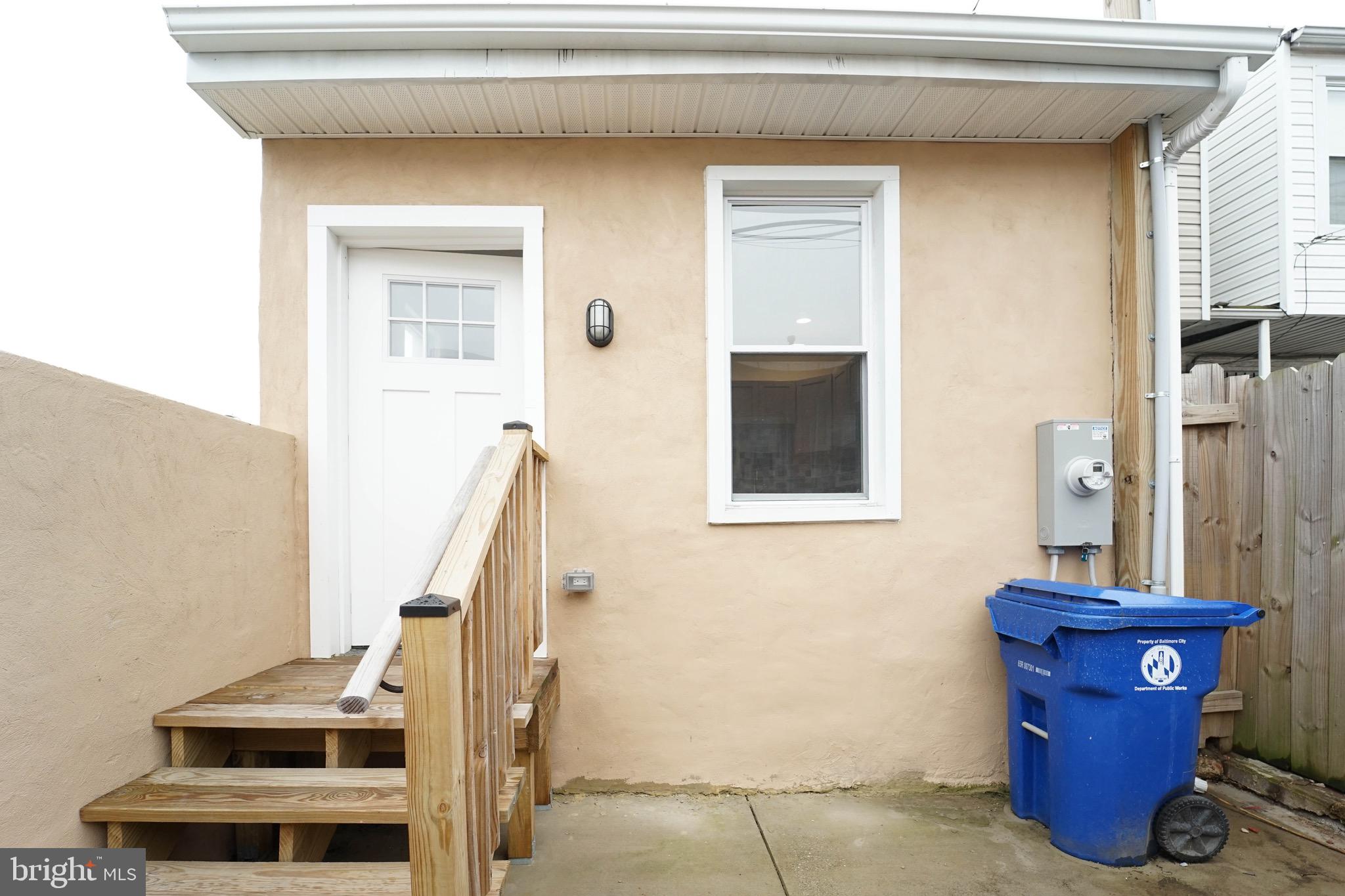 ELWOOD PARK - Residential