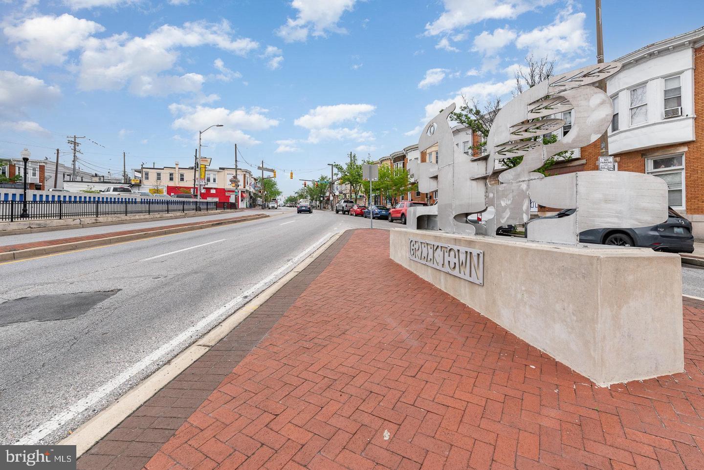 GREEKTOWN - Residential Lease