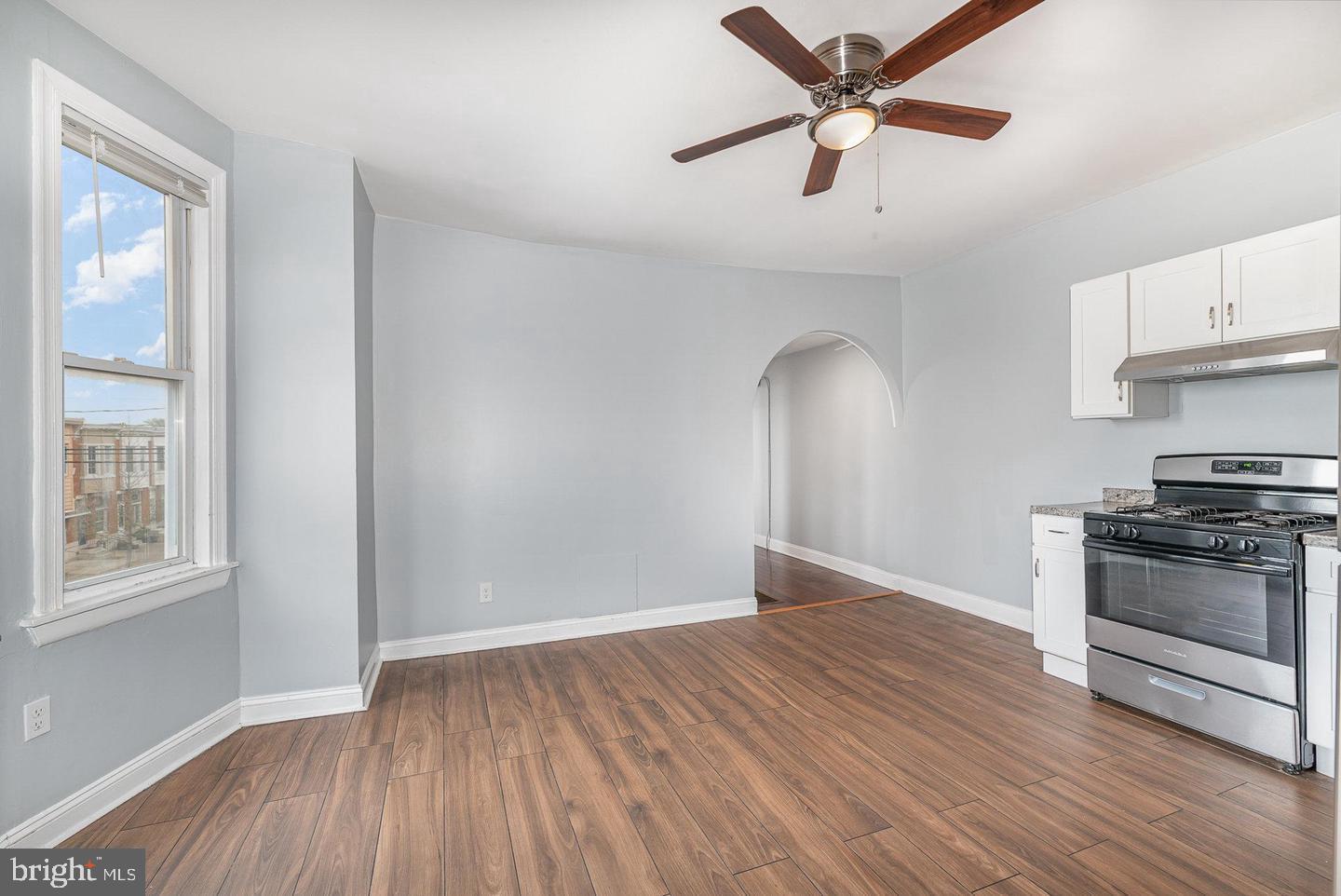 GREEKTOWN - Residential Lease