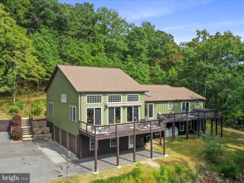 1195 APPLEWOOD DRIVE FRONT ROYAL VA 22630