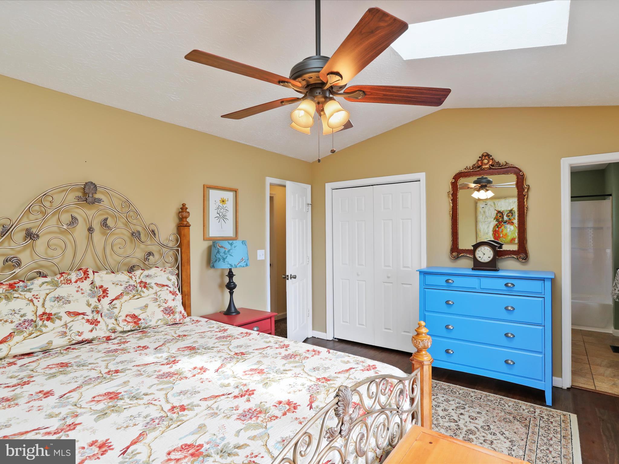 APPLE MT LAKE WEST - Residential