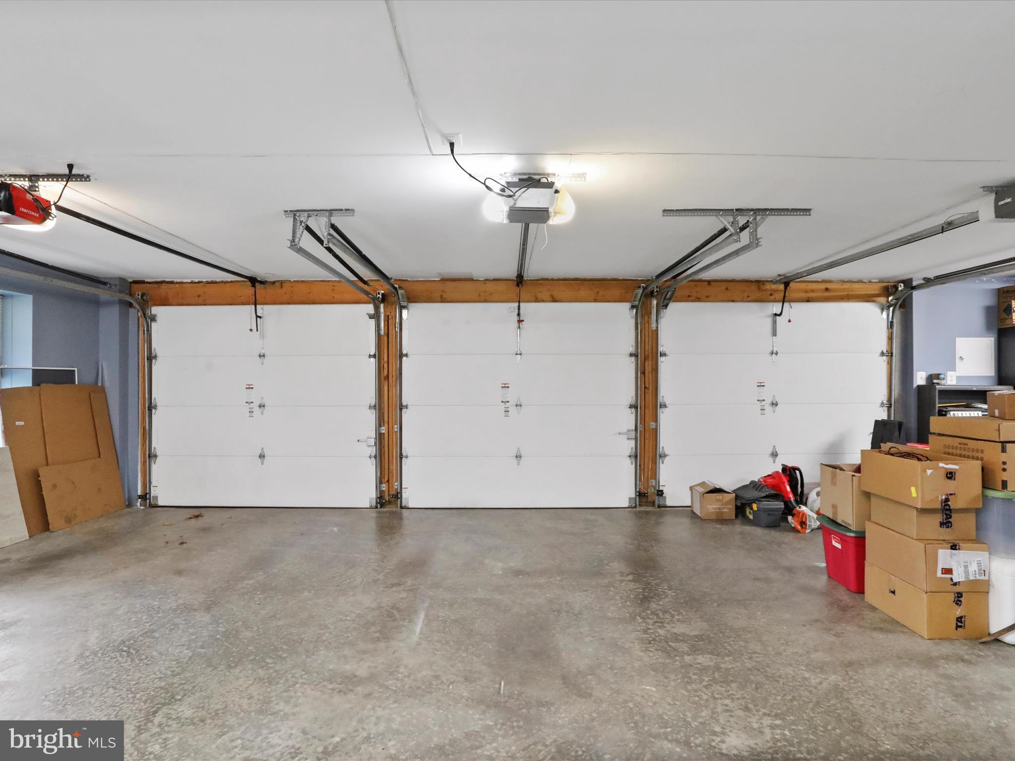 APPLE MT LAKE WEST - Residential