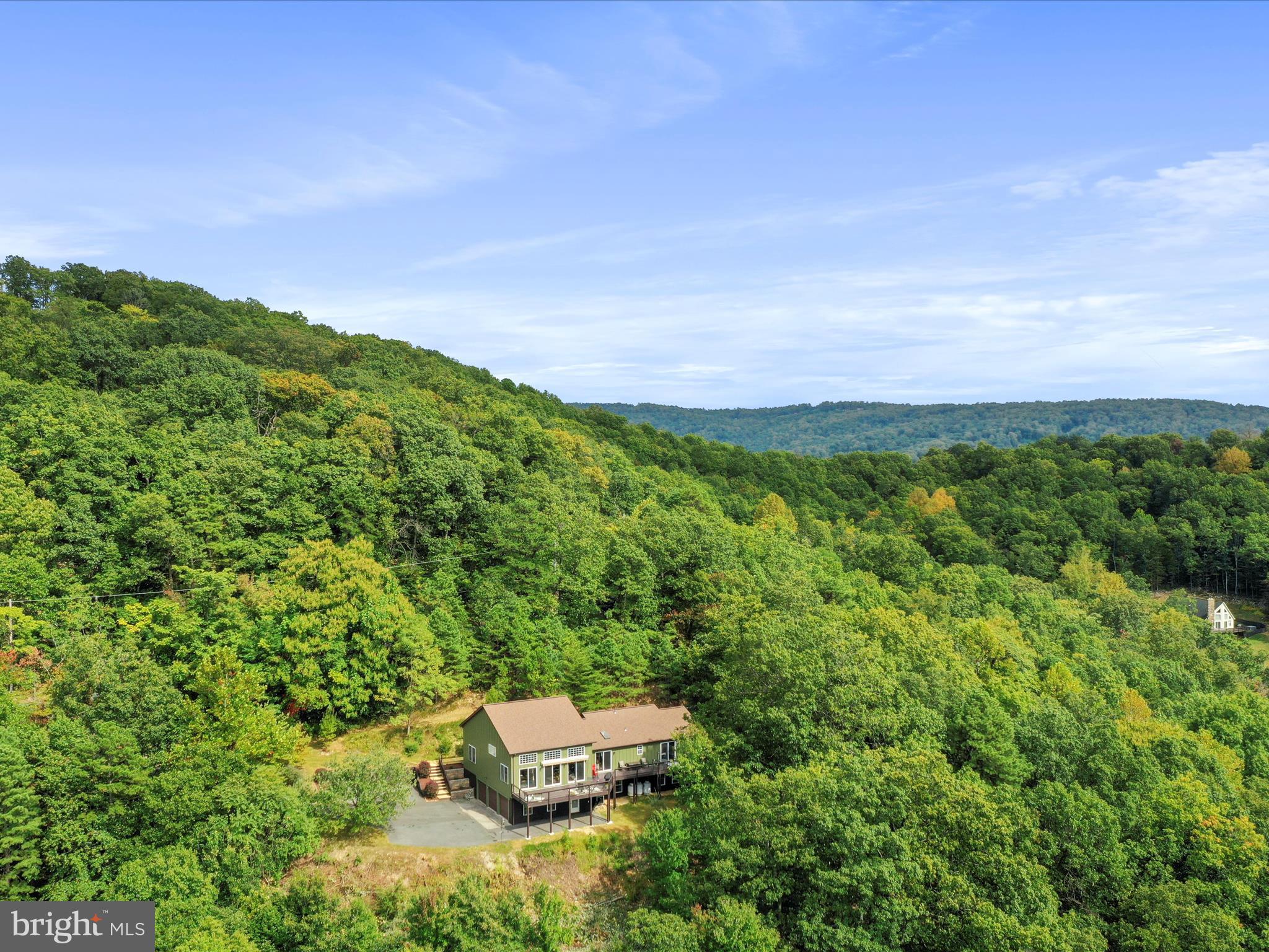 APPLE MT LAKE WEST - Residential