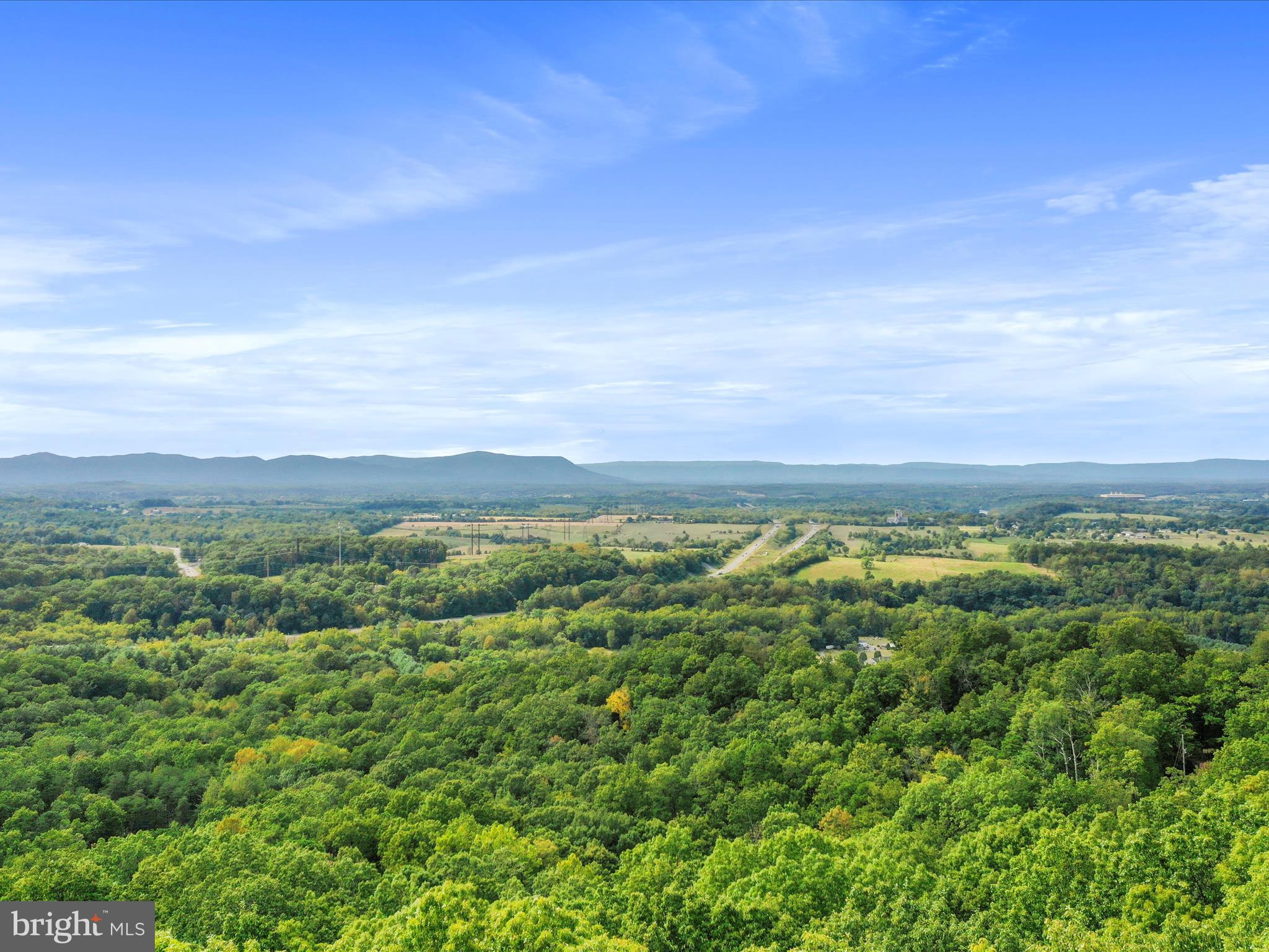 APPLE MT LAKE WEST - Residential