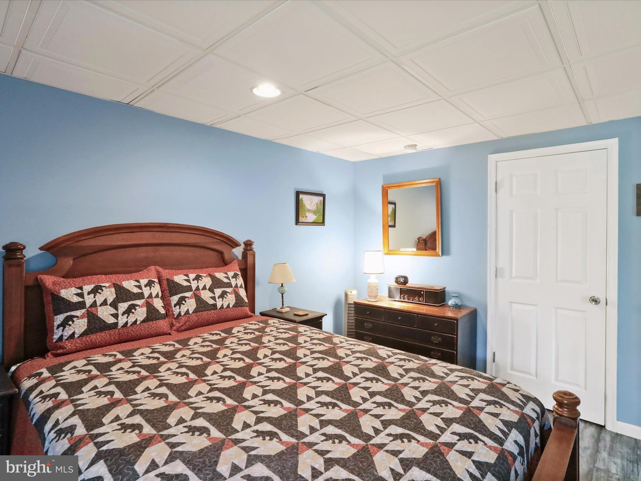 APPLE MT LAKE WEST - Residential