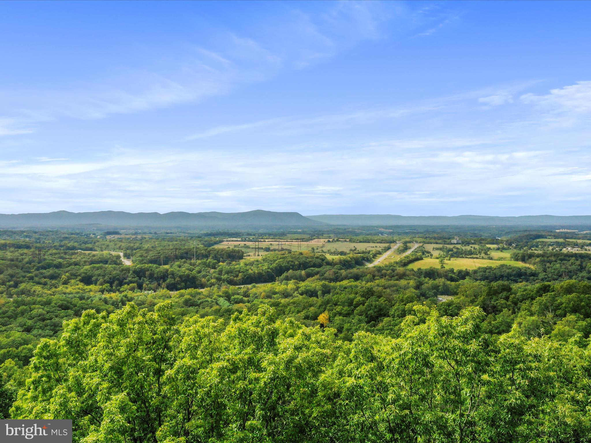 APPLE MT LAKE WEST - Residential