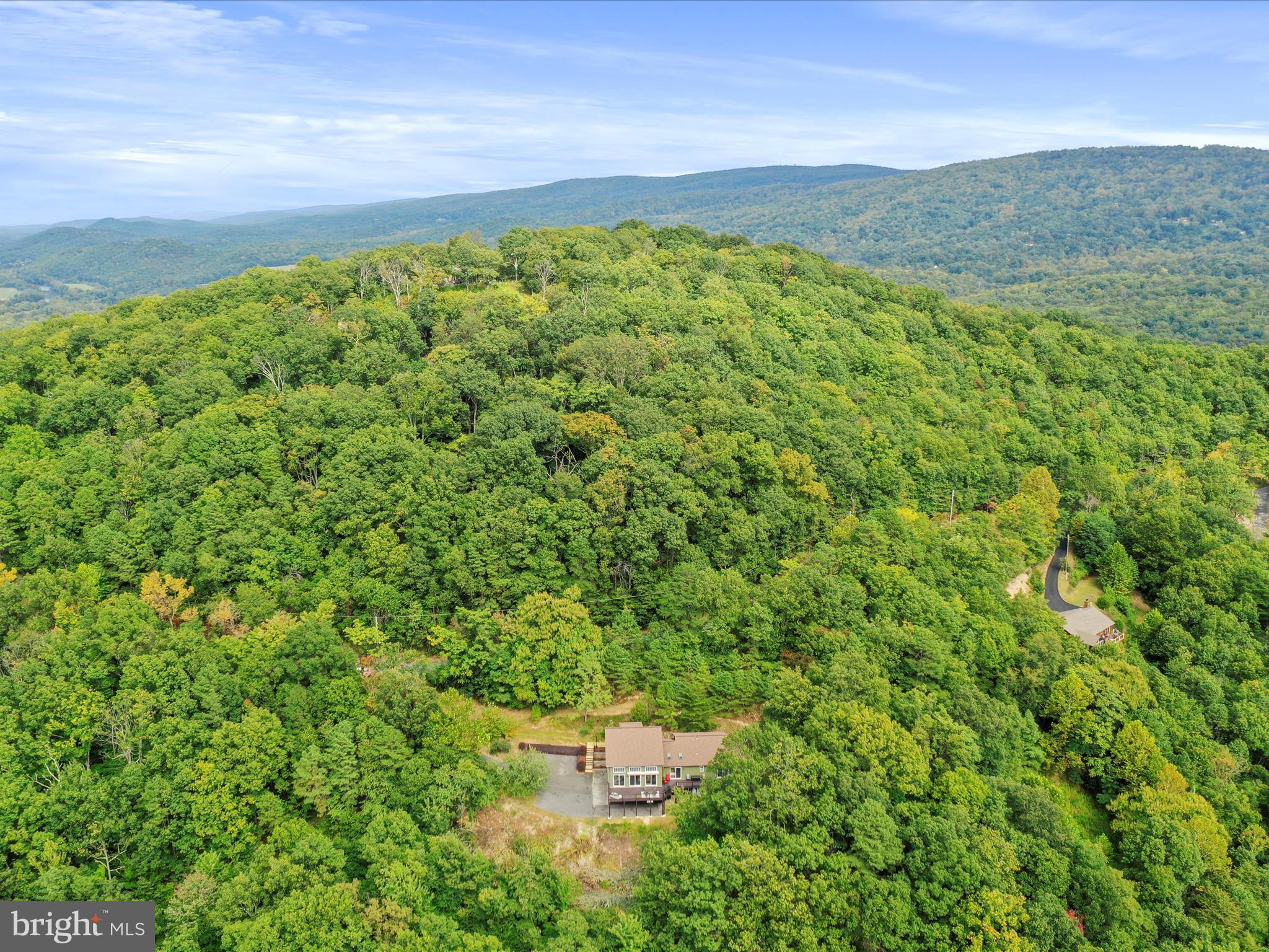 APPLE MT LAKE WEST - Residential