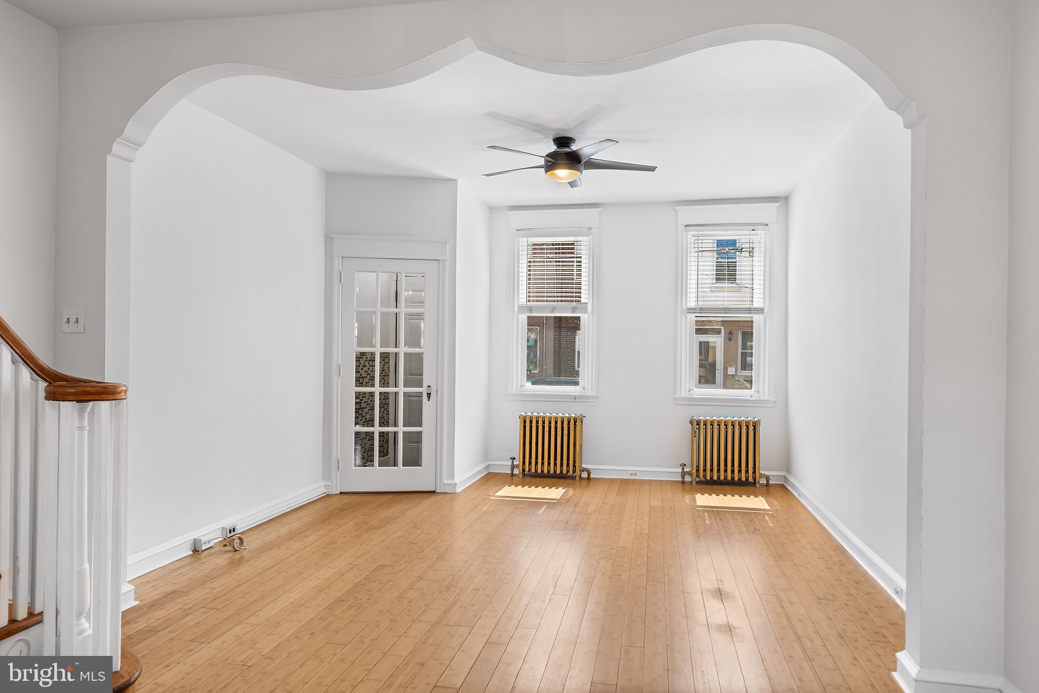 PORT RICHMOND - Residential