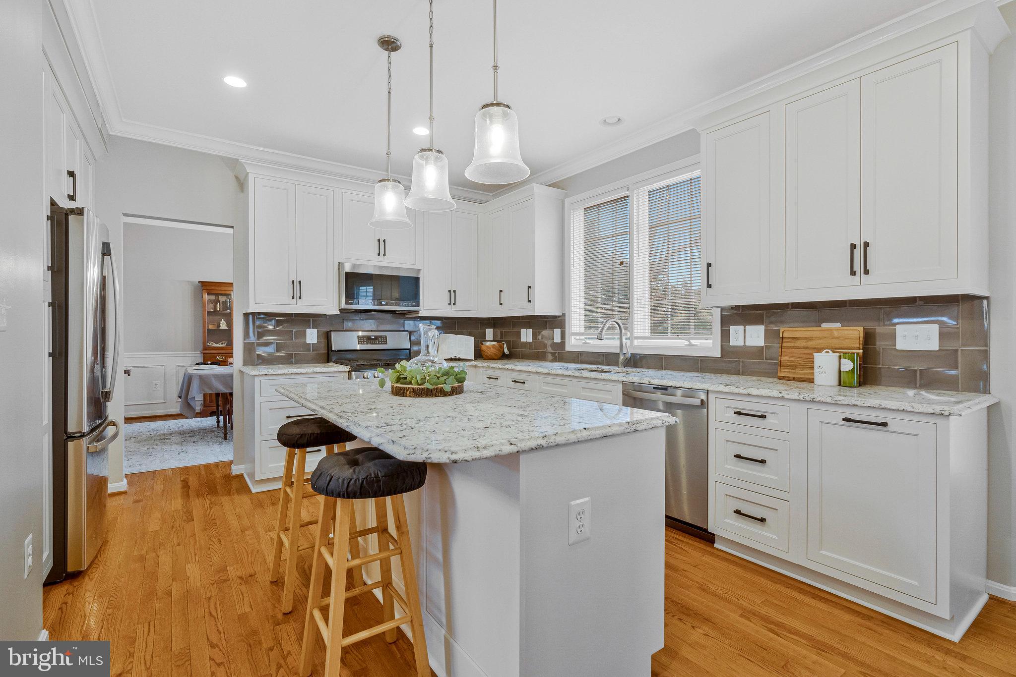 ASHBURN VILLAGE - Residential