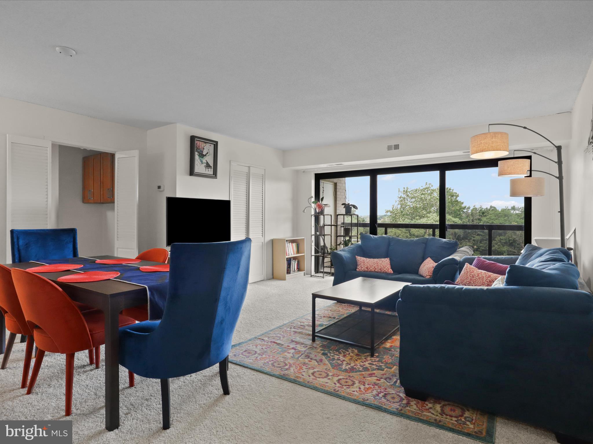 WATERGATE AT LANDMARK - Residential