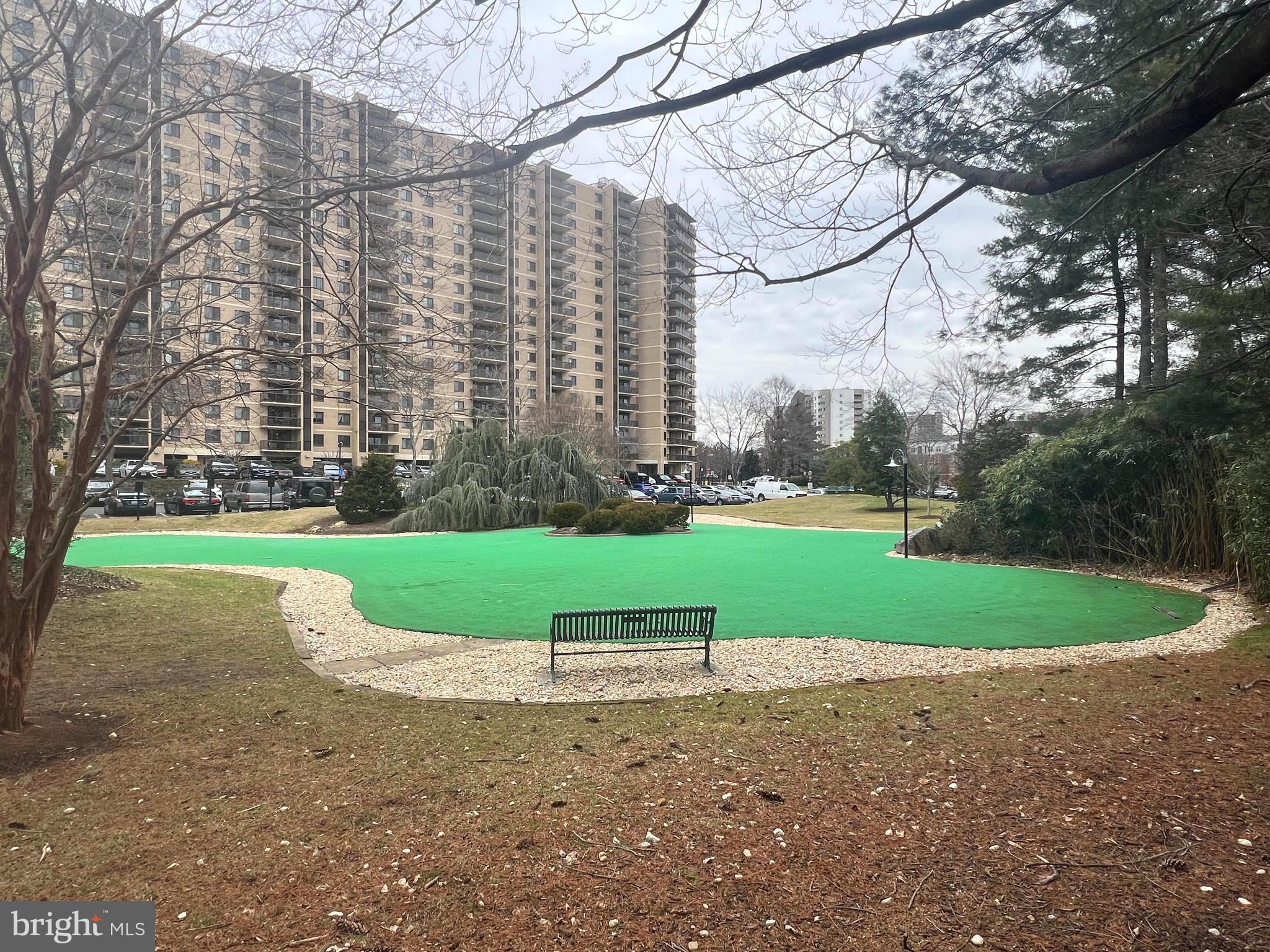 WATERGATE AT LANDMARK - Residential