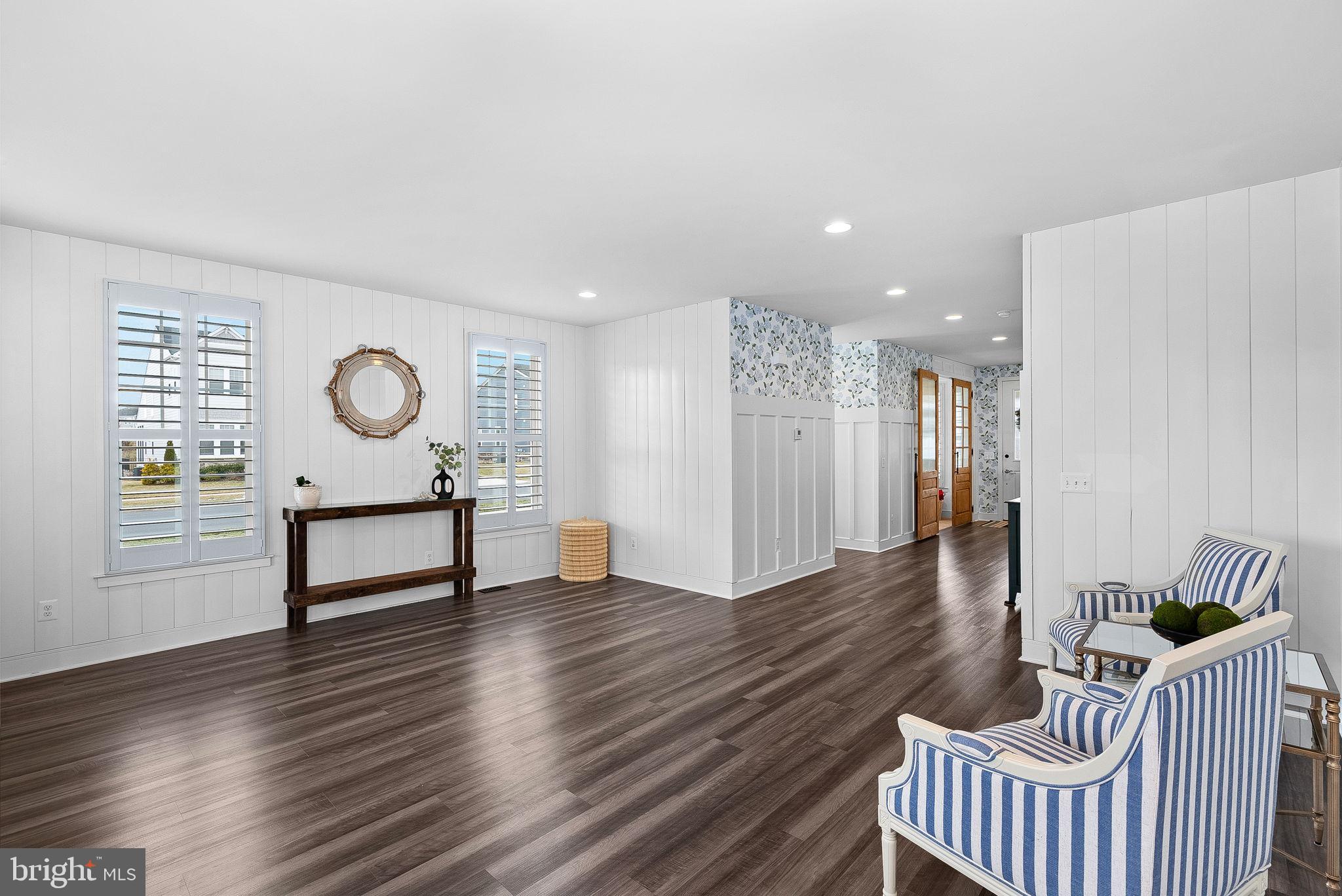 MEADOW BROOK FARM - Residential