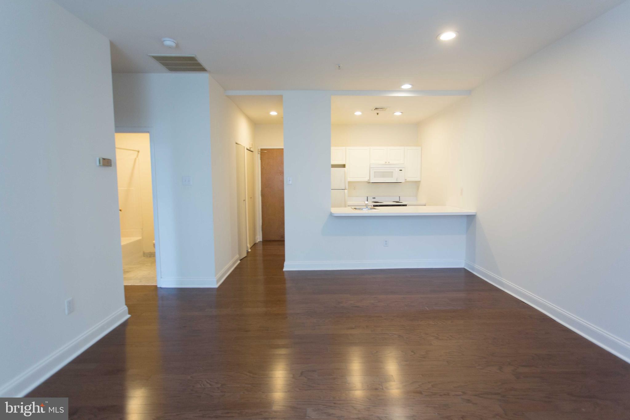 RITTENHOUSE SQUARE - Residential Lease
