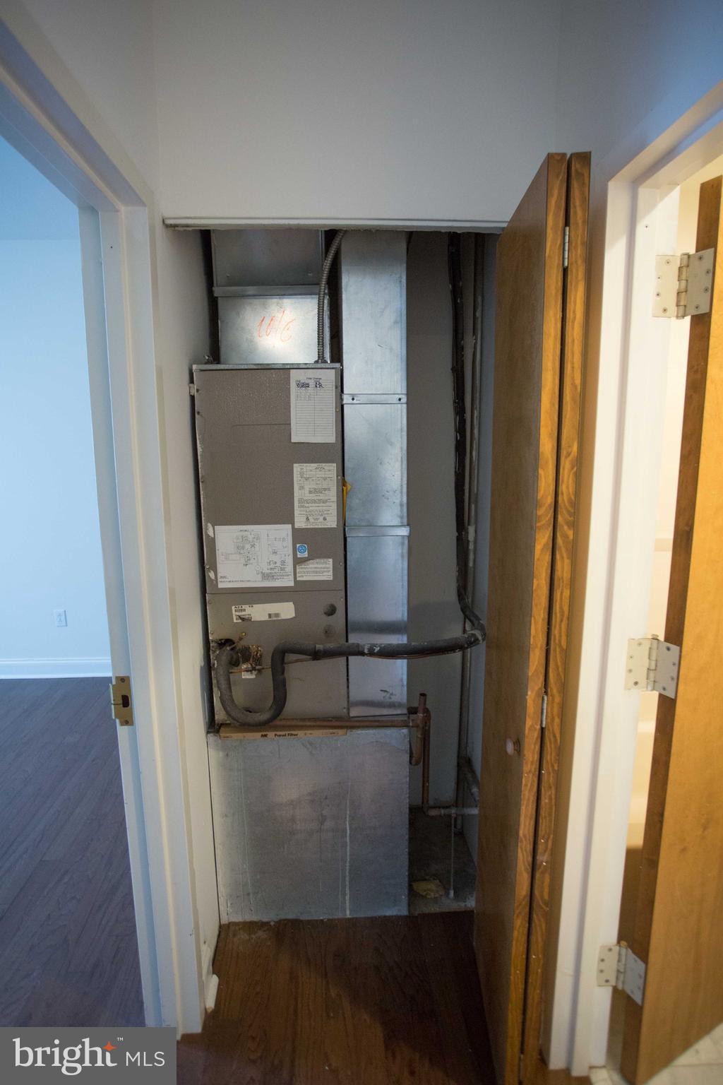 RITTENHOUSE SQUARE - Residential Lease