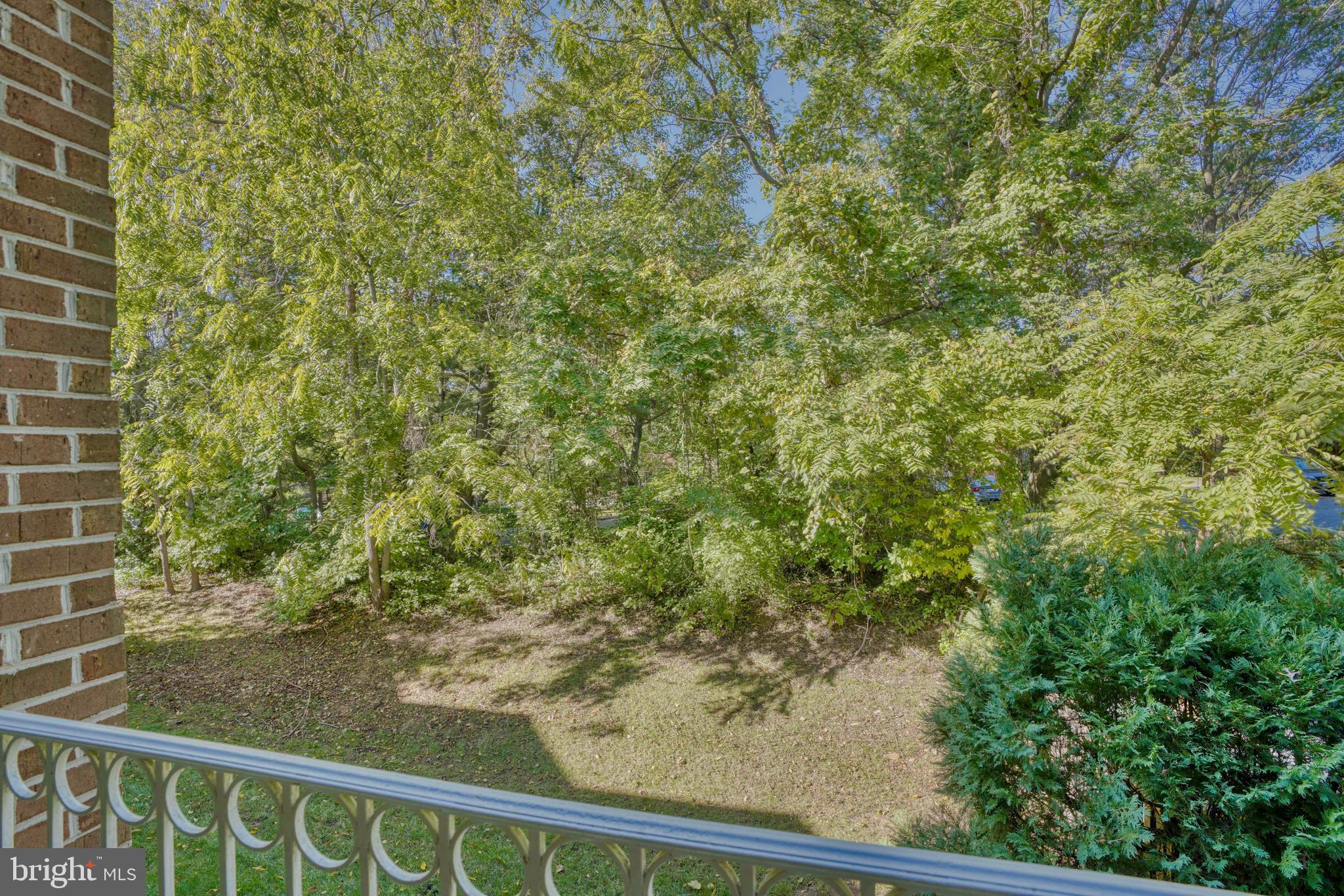 COUNTRY WALK - Residential