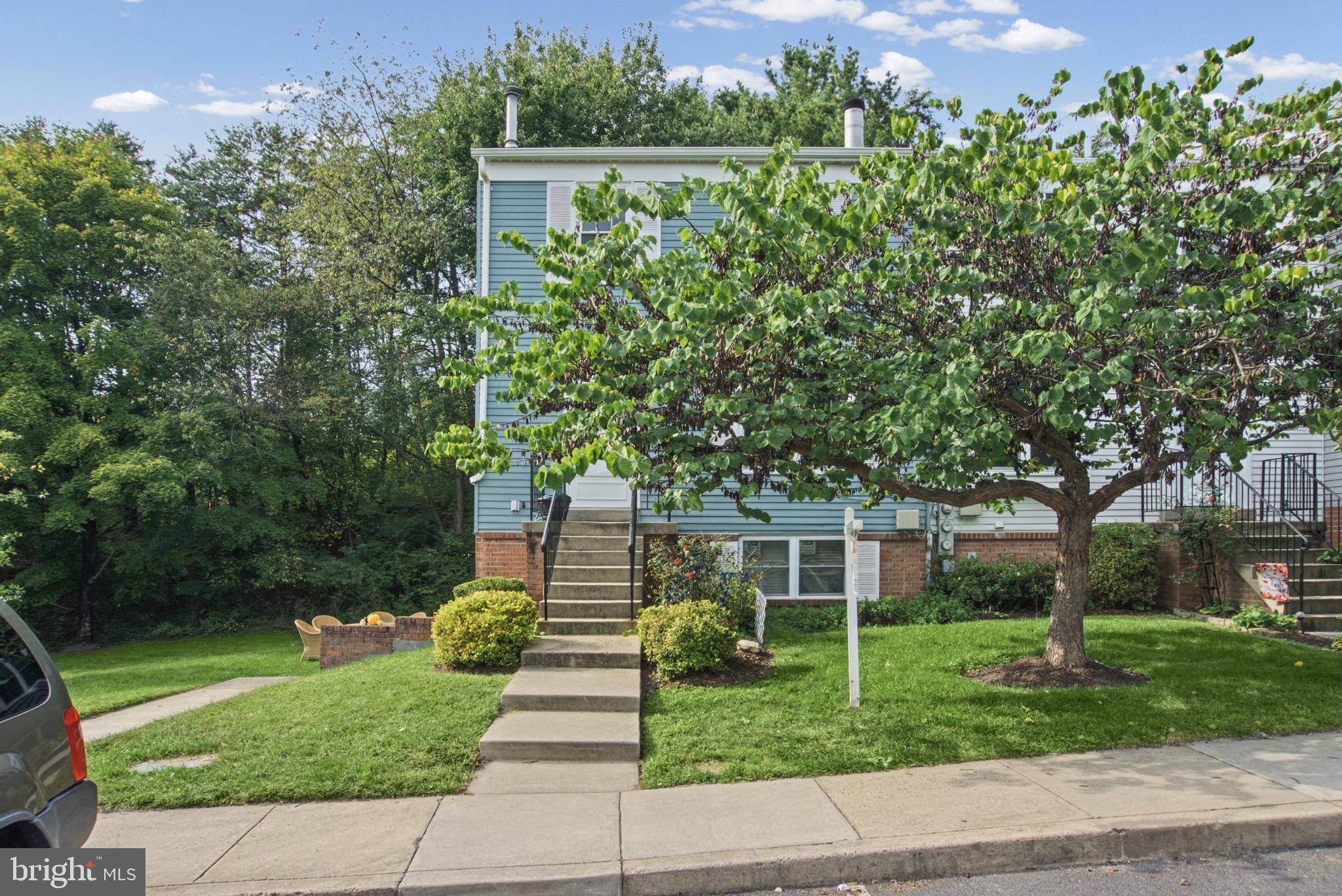 25142 TRALEE COURT