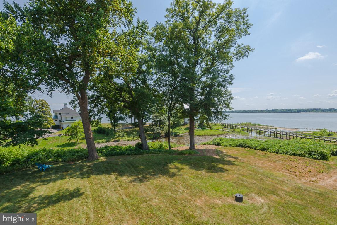 PLEASANT PLAINS - Residential