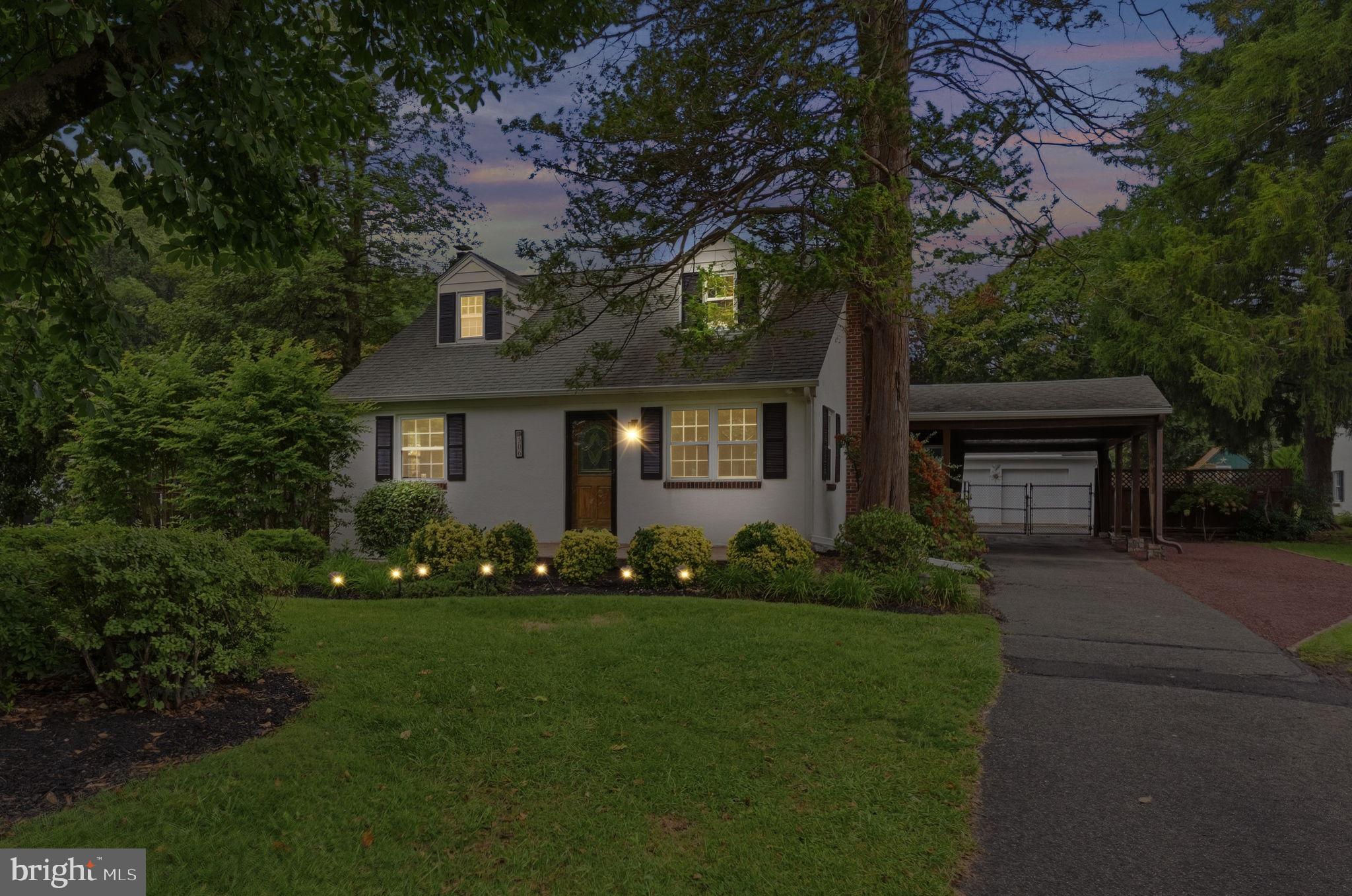 306 COMLY AVENUE