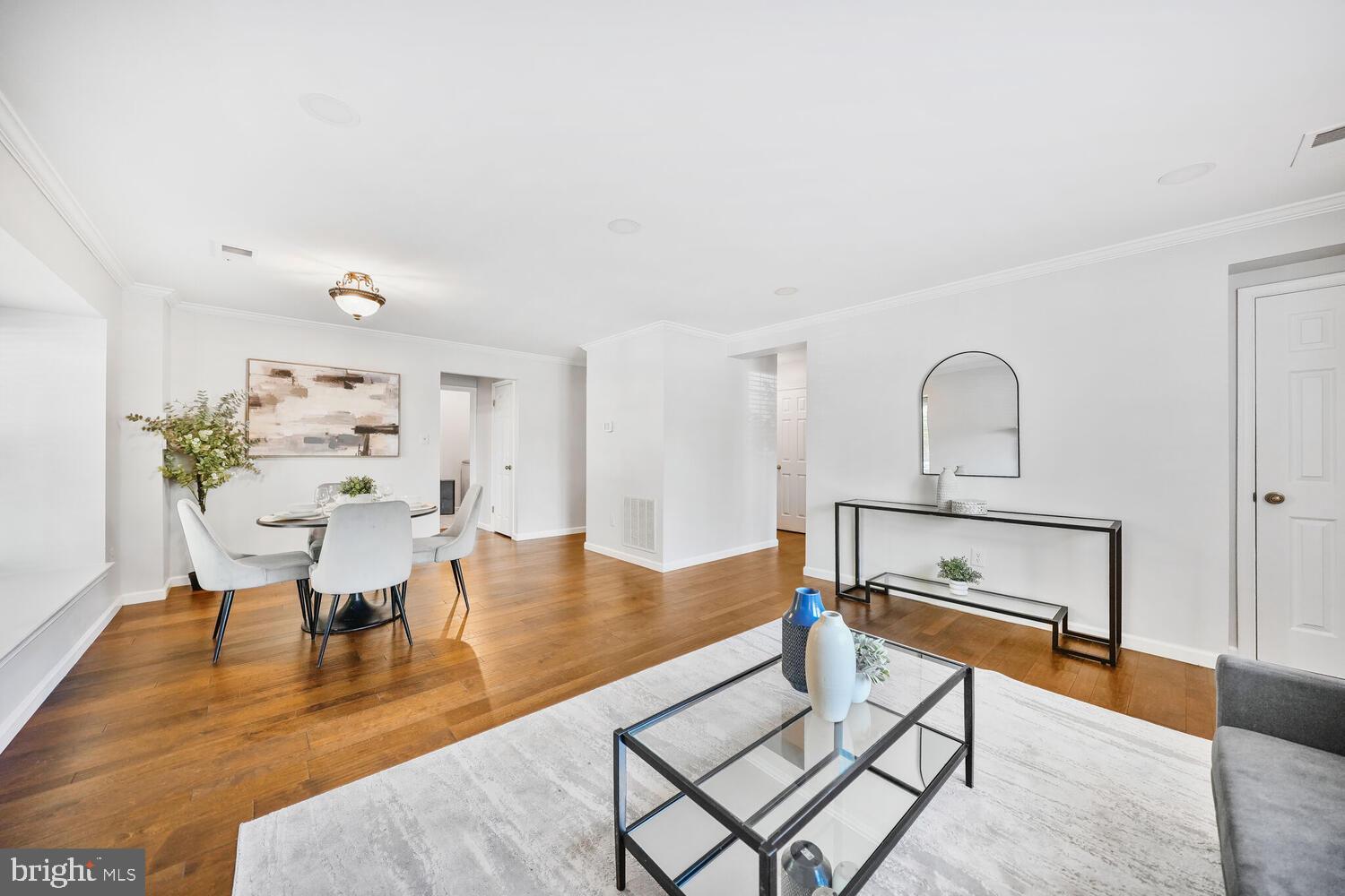 BALLSTON MEWS I - Residential