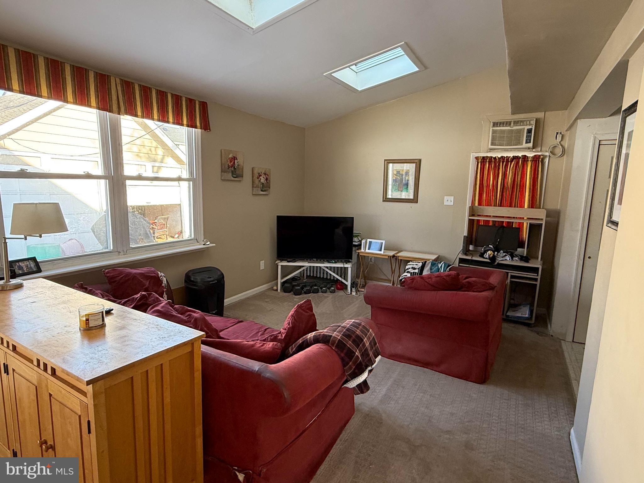 BROOKLINE - Residential