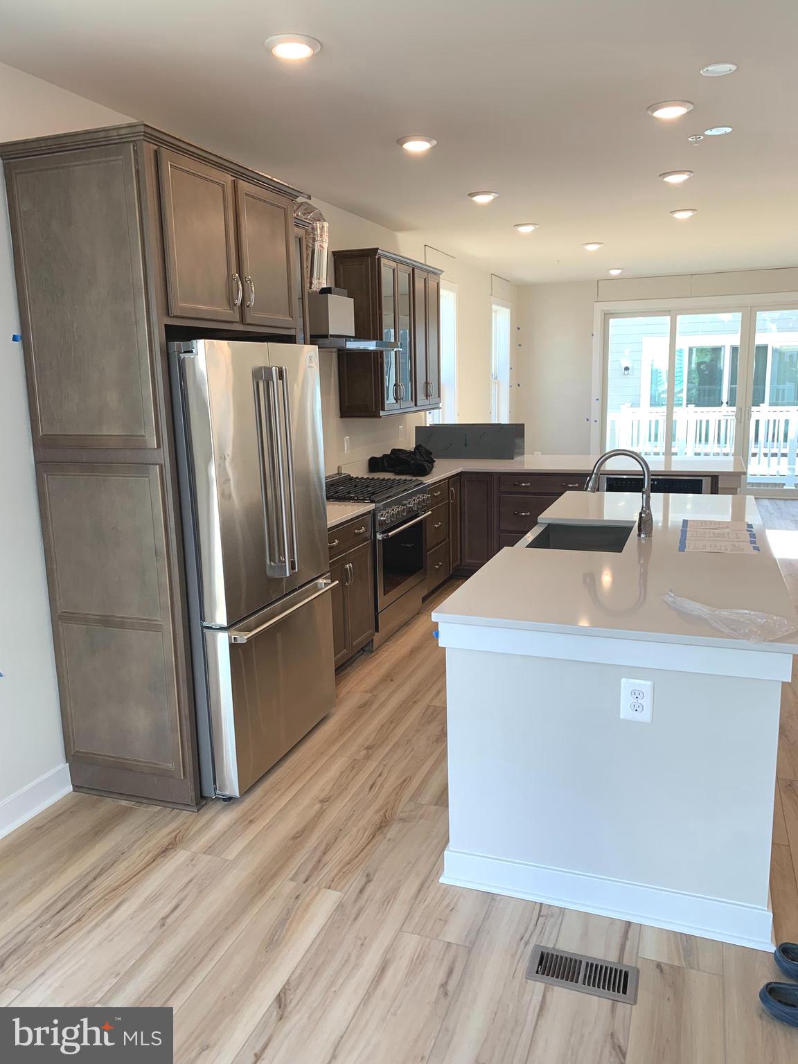 NORTHFAX WEST - Residential