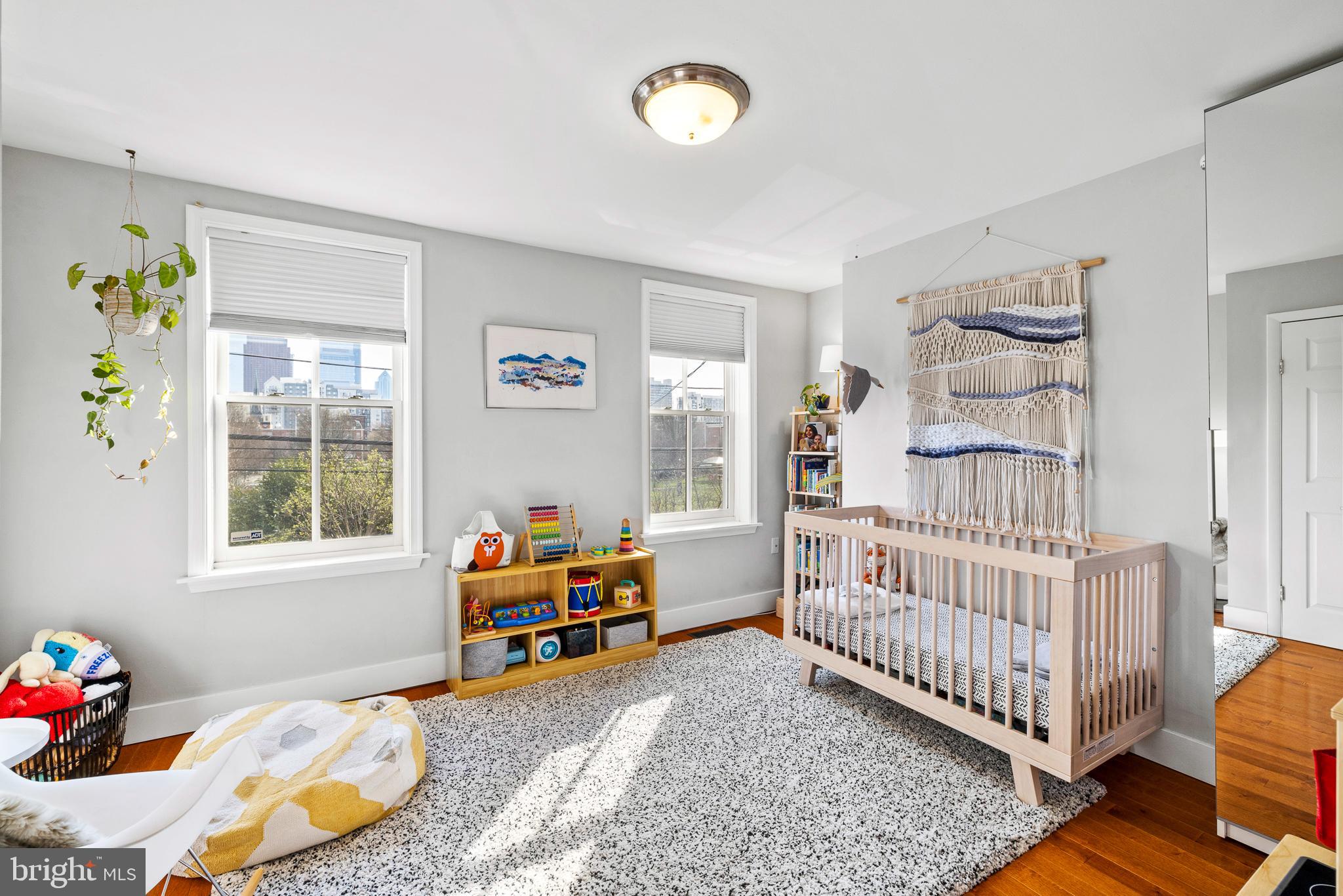 FAIRMOUNT - Residential