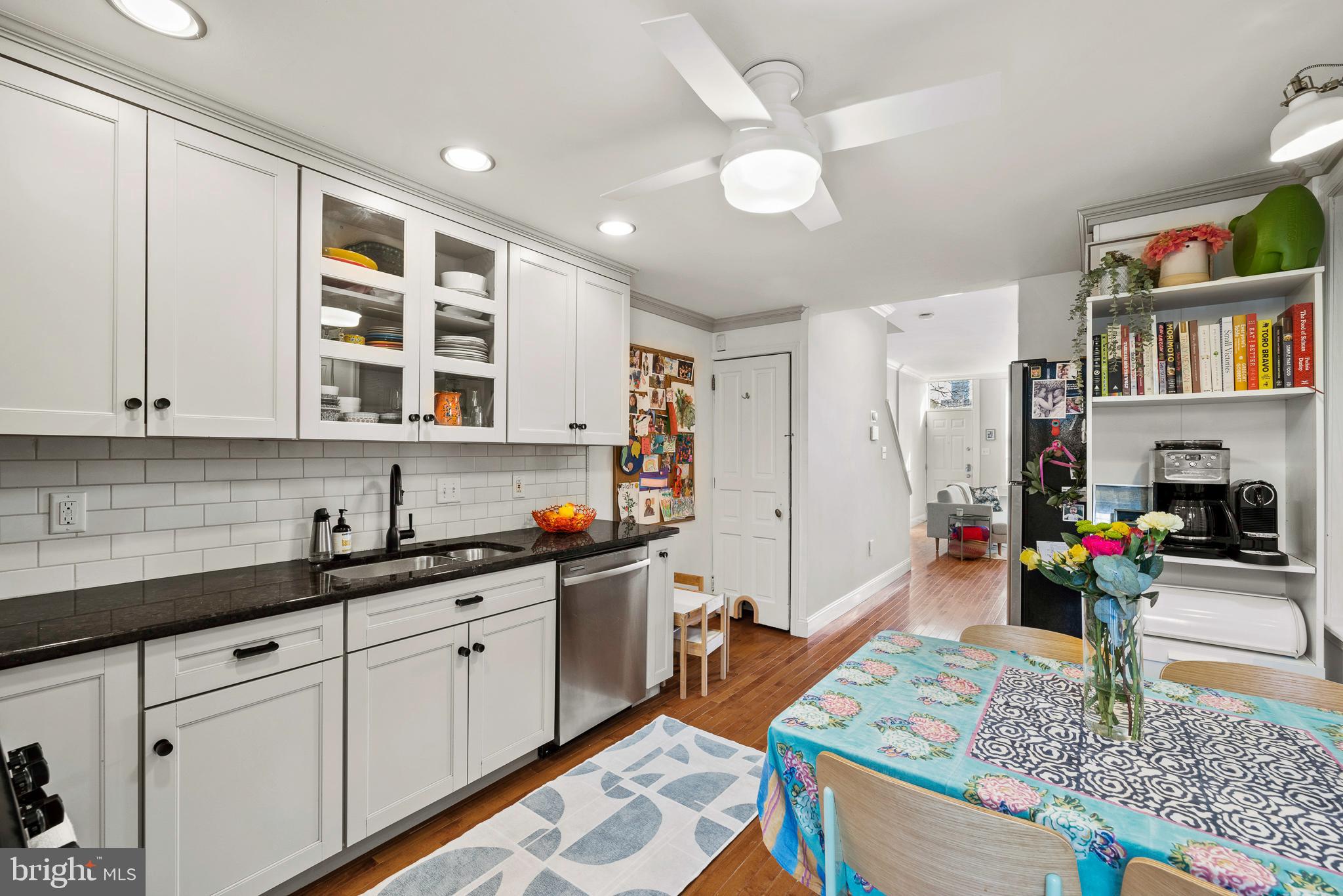 FAIRMOUNT - Residential