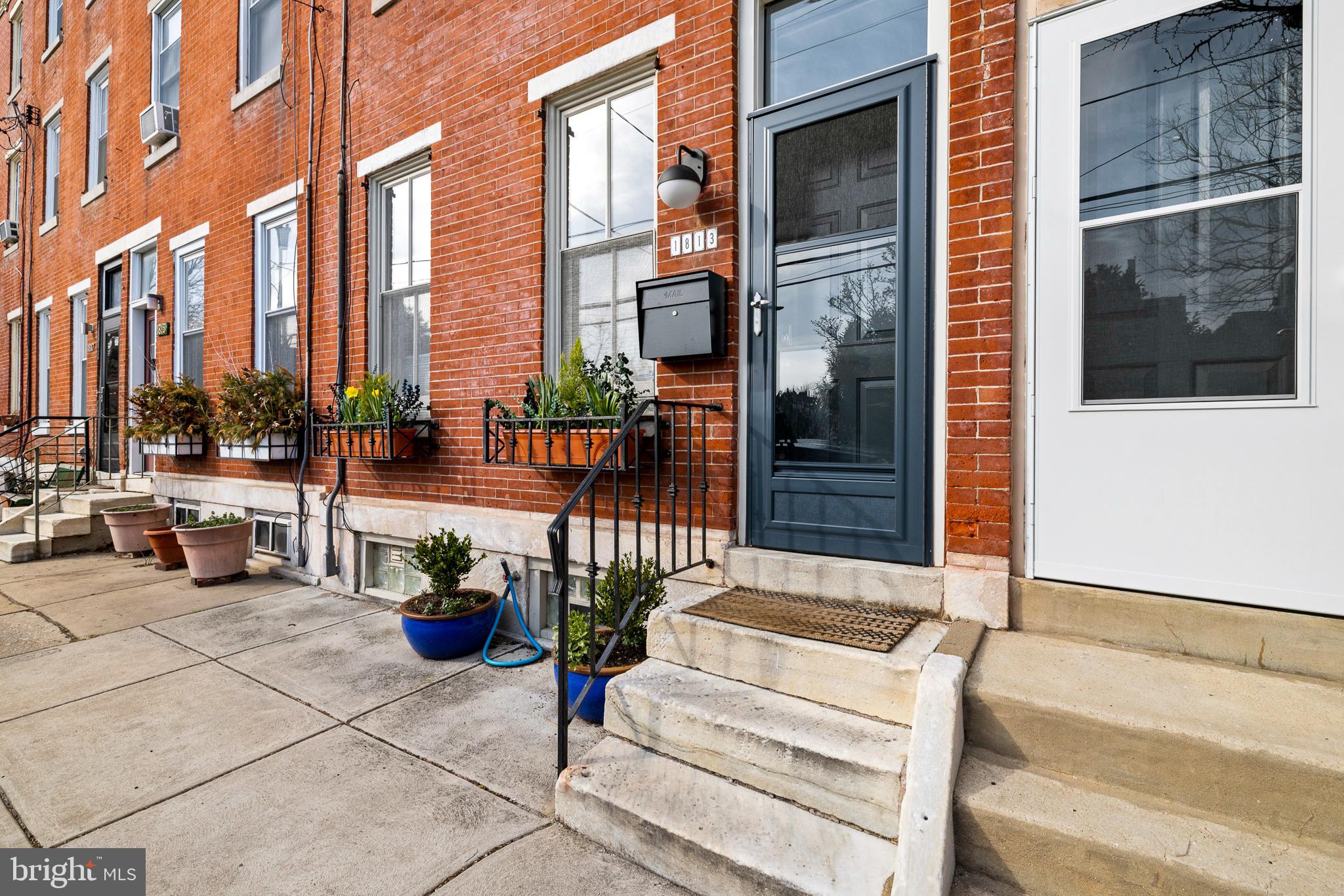 FAIRMOUNT - Residential