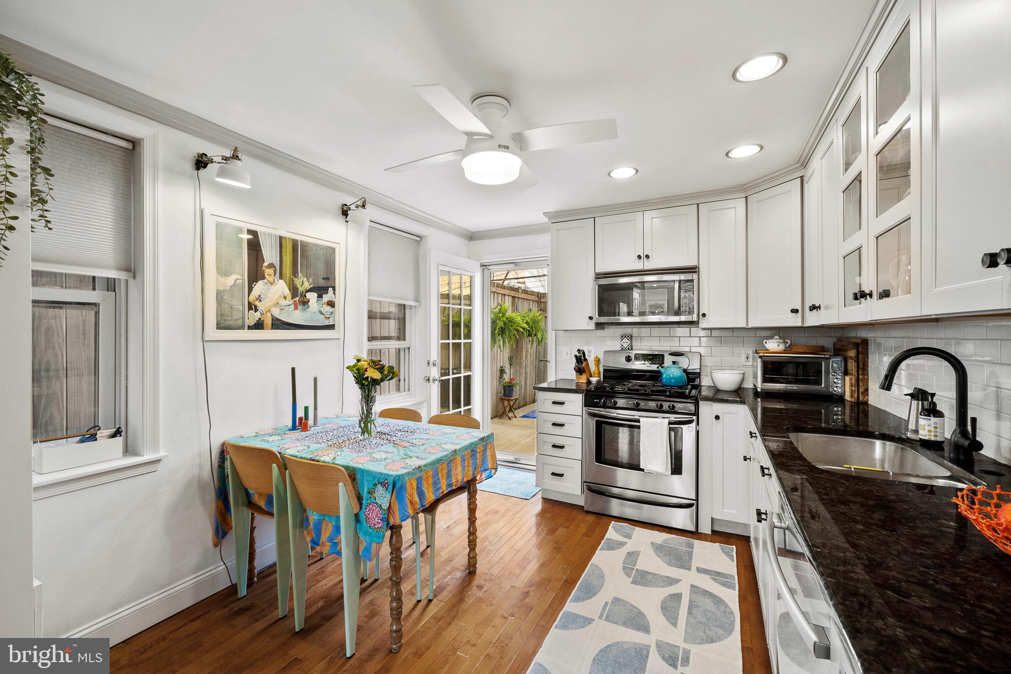 FAIRMOUNT - Residential