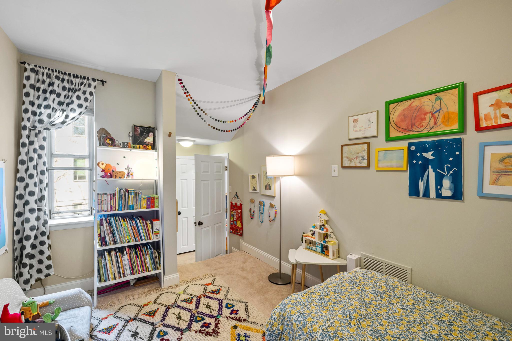 FAIRMOUNT - Residential