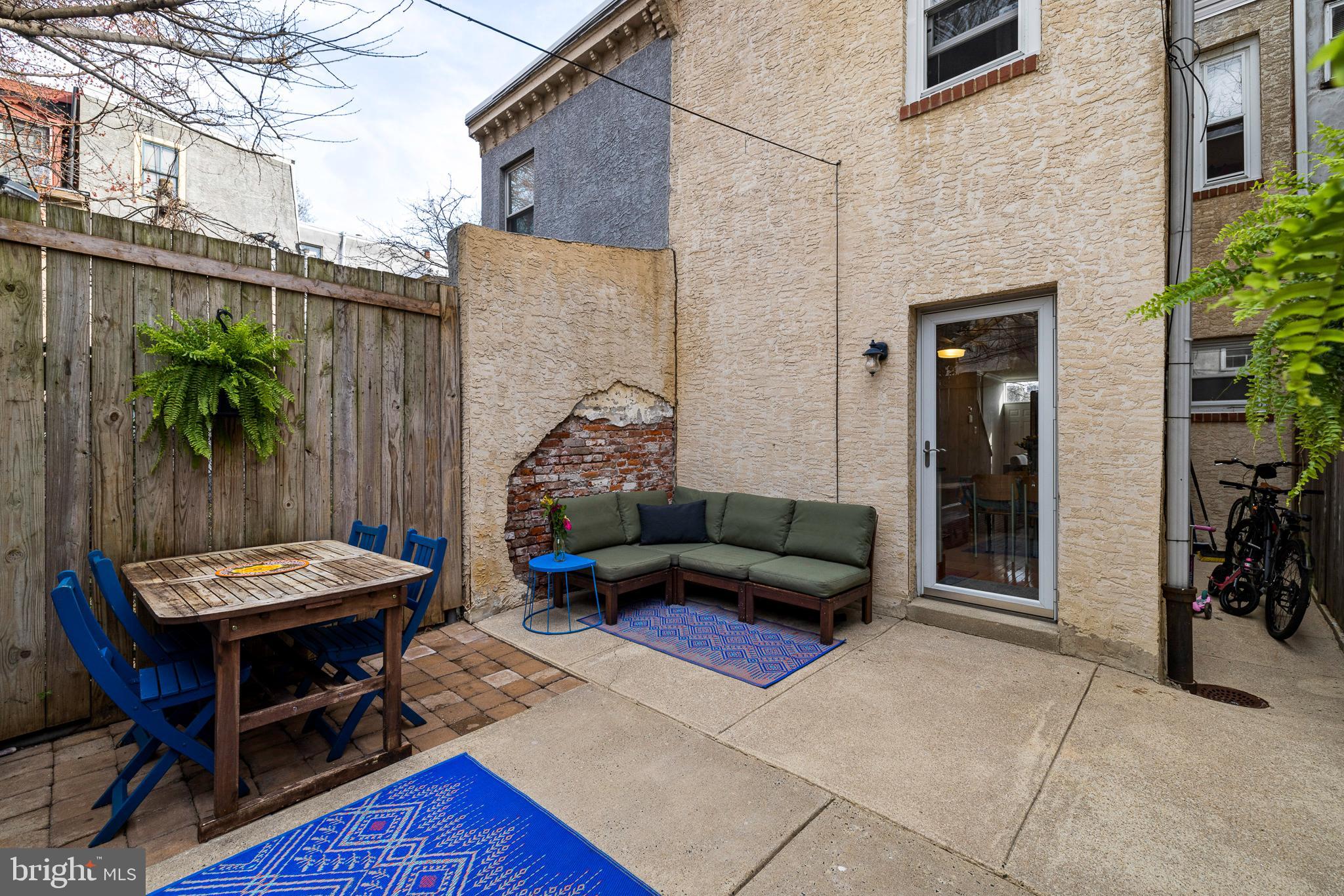 FAIRMOUNT - Residential