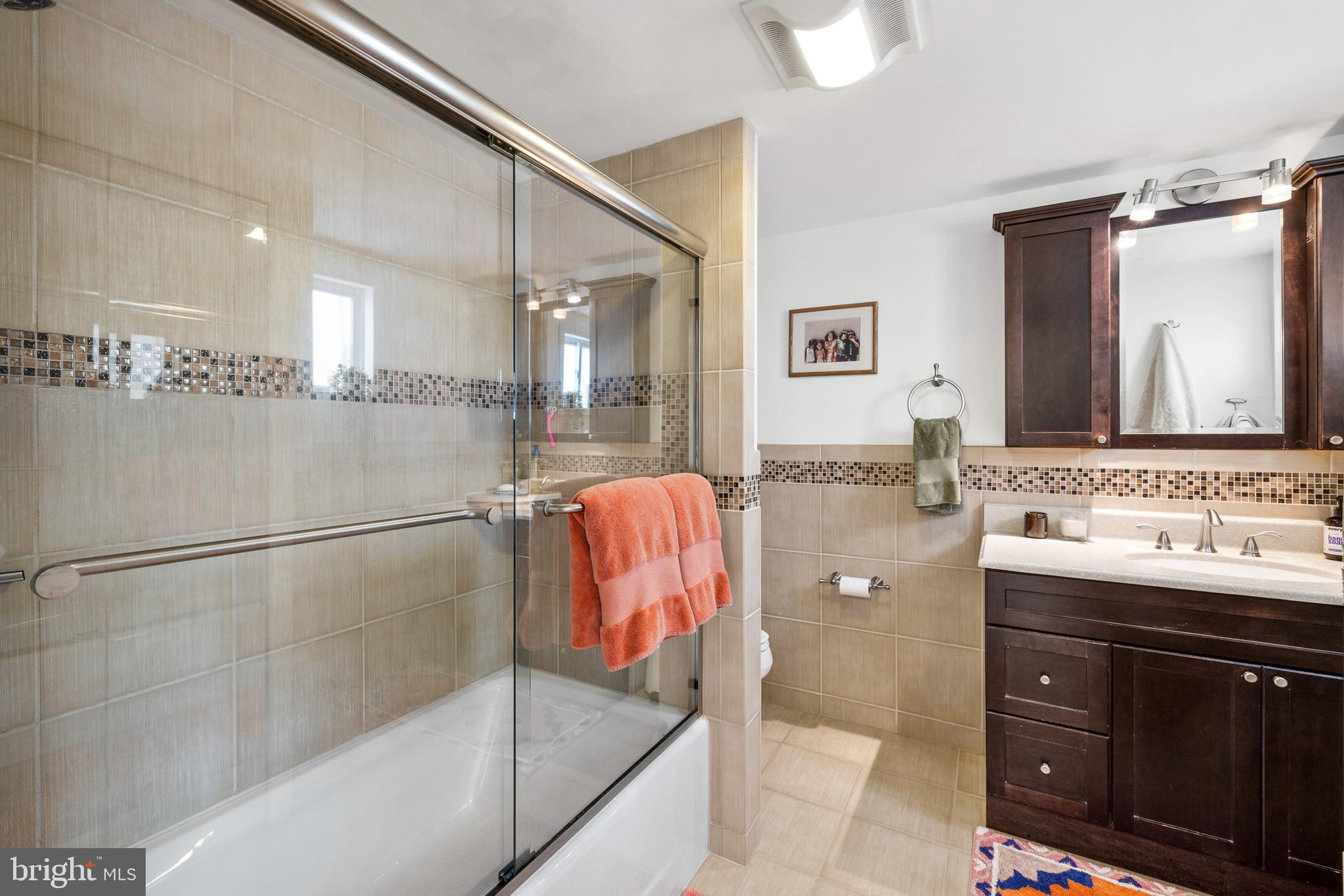 FAIRMOUNT - Residential