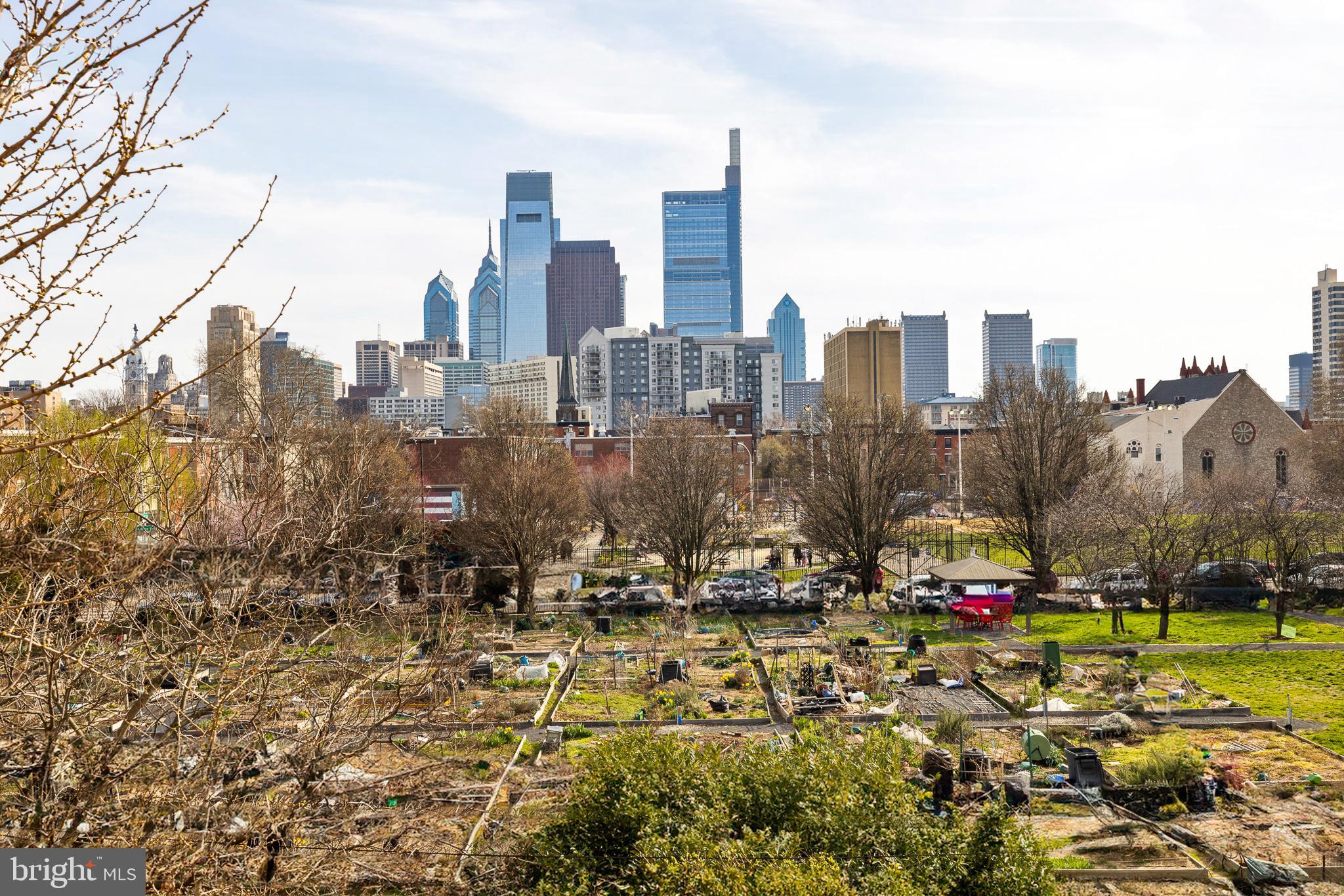 FAIRMOUNT - Residential