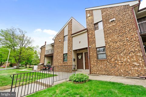 Condo For Sale - 1475 Mount Holly Road #F2<br/> EDGEWATER PARK, NJ 08010