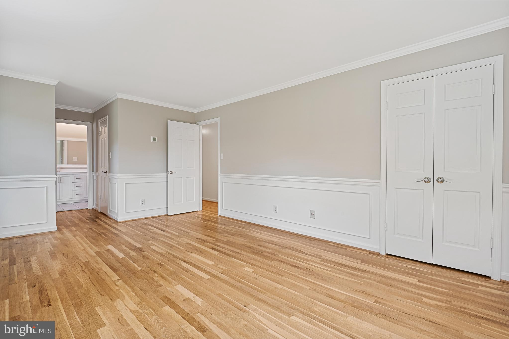 ANCIENT OAK - Residential