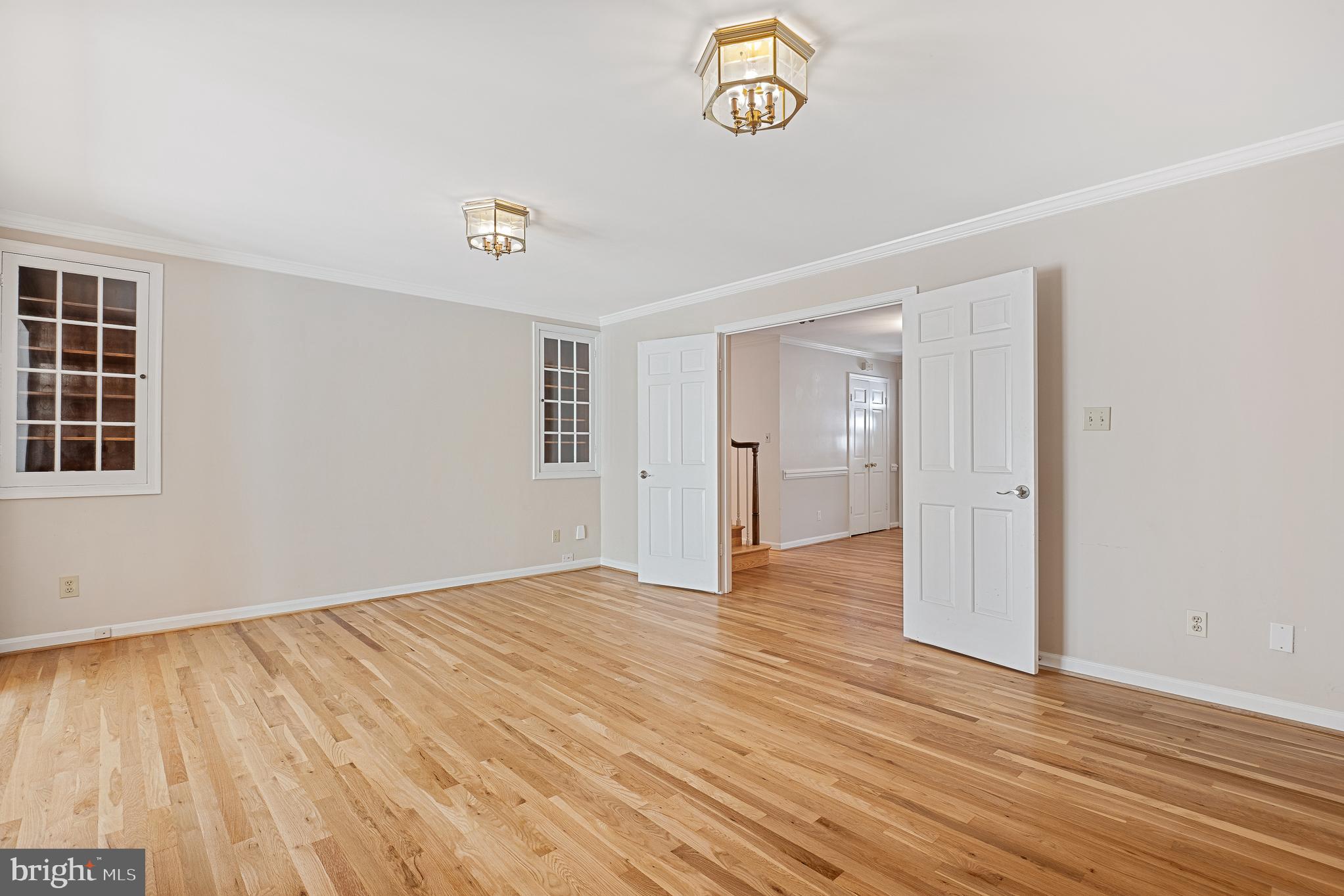 ANCIENT OAK - Residential