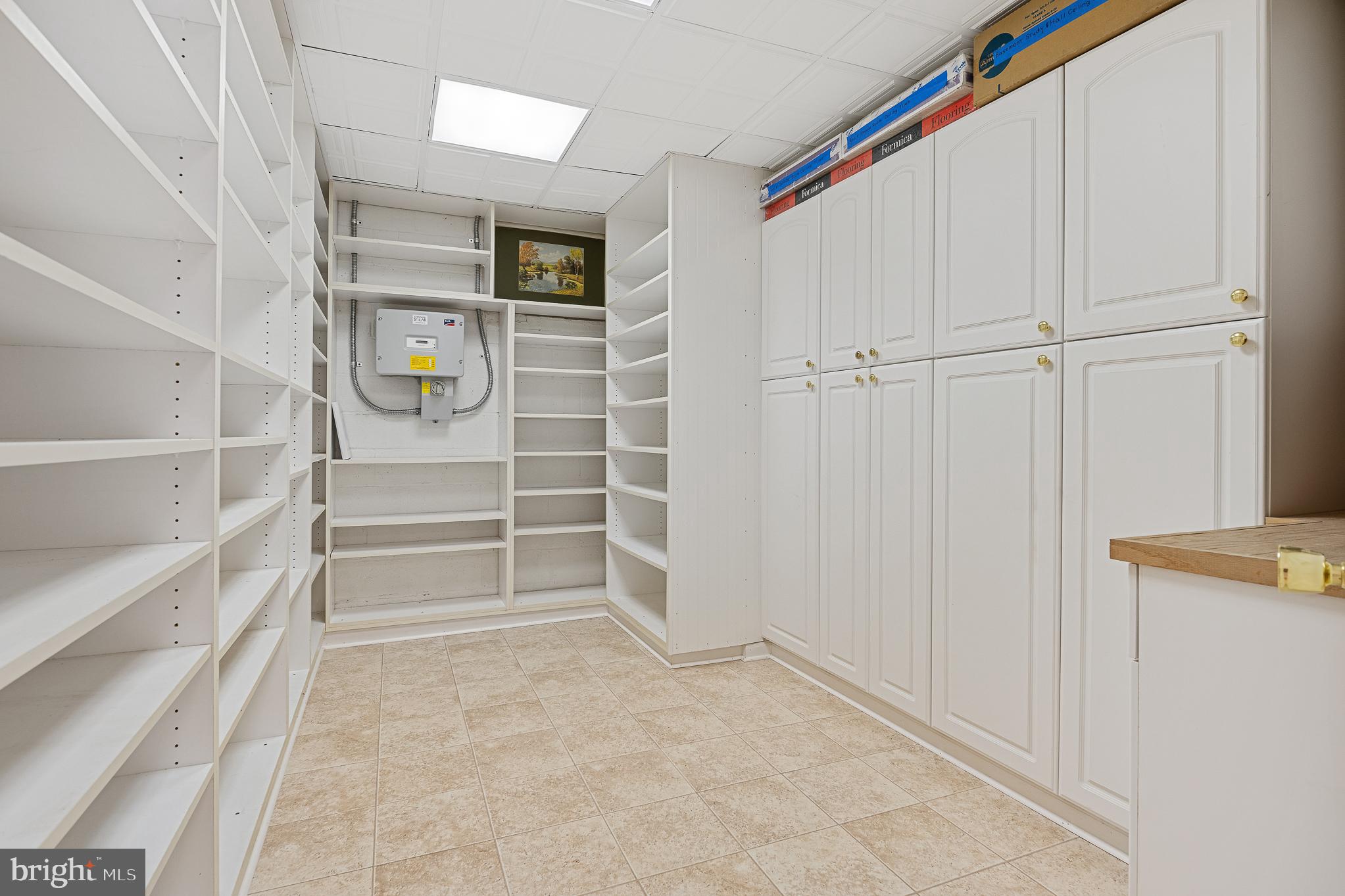 ANCIENT OAK - Residential