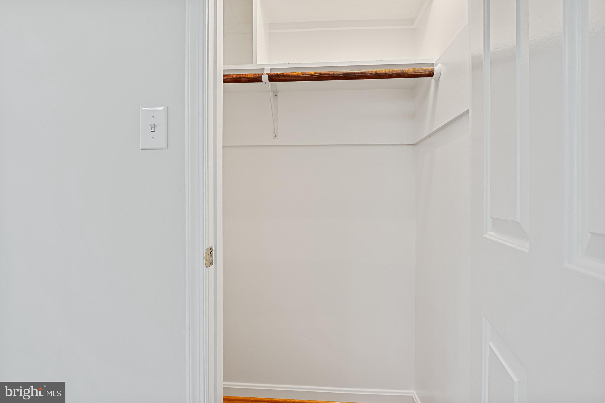 ANCIENT OAK - Residential