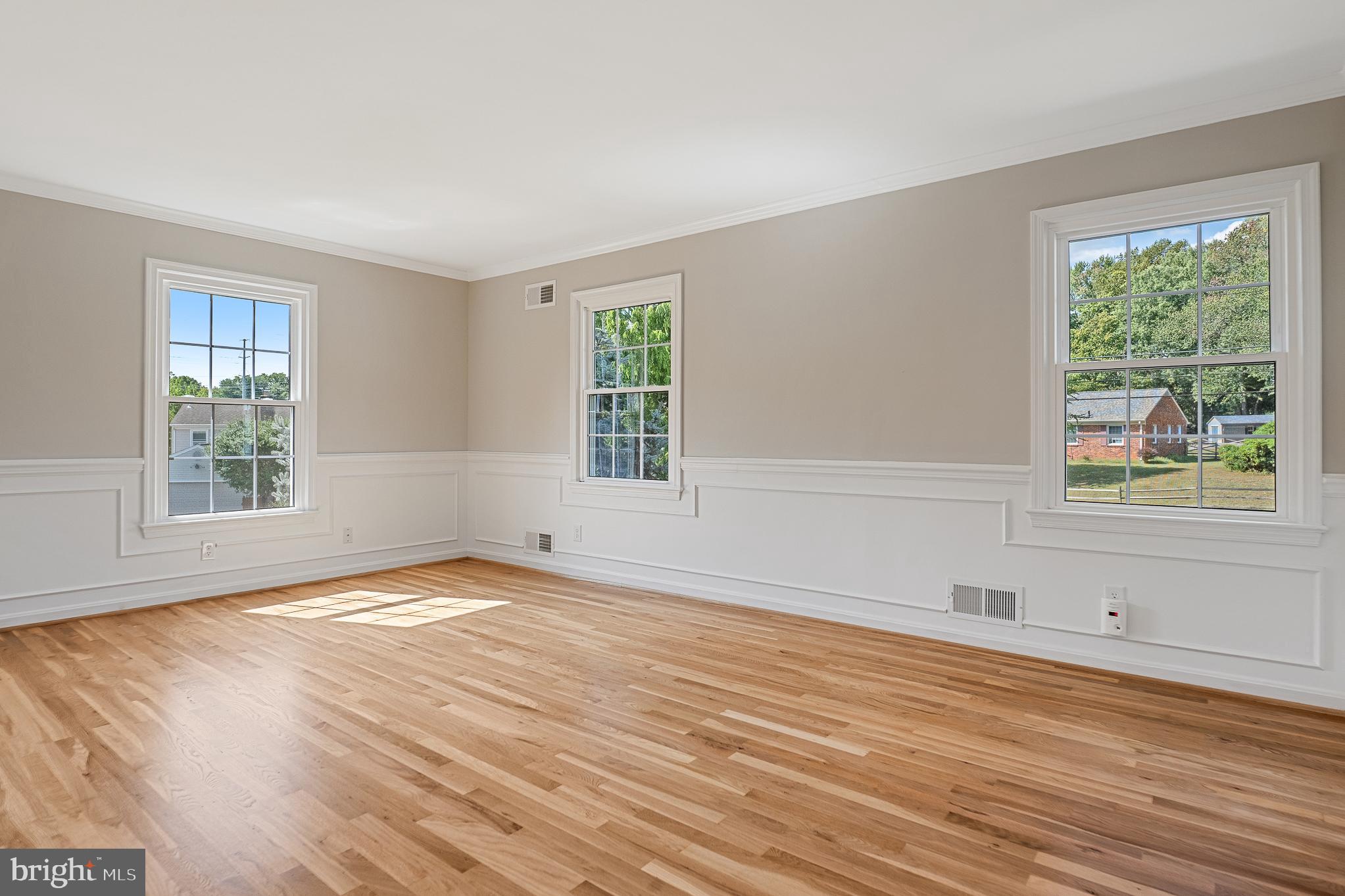 ANCIENT OAK - Residential