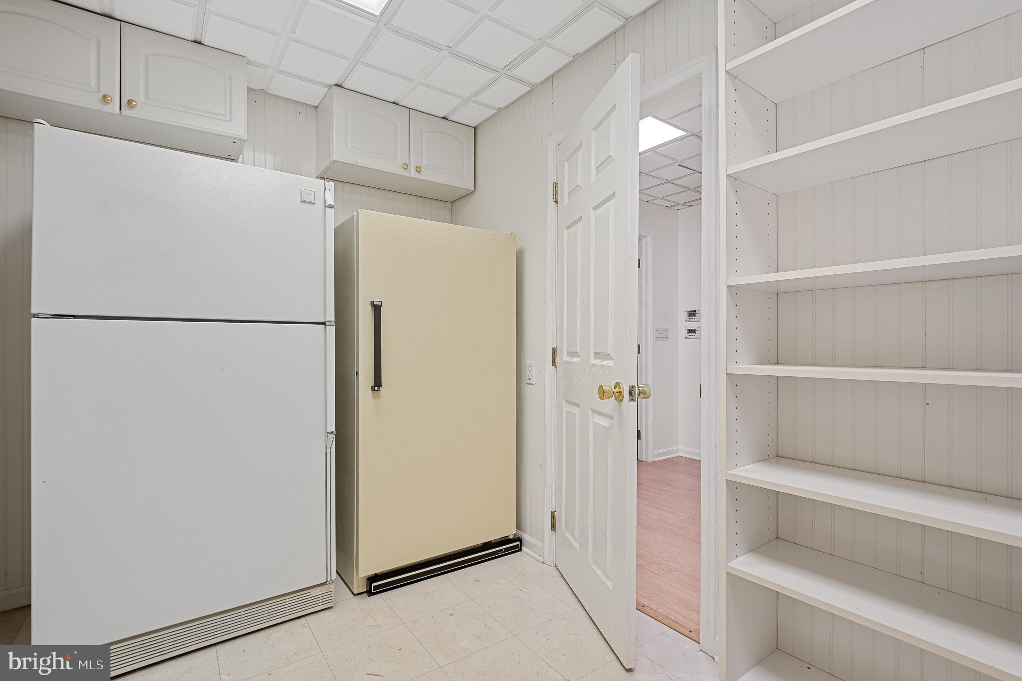 ANCIENT OAK - Residential