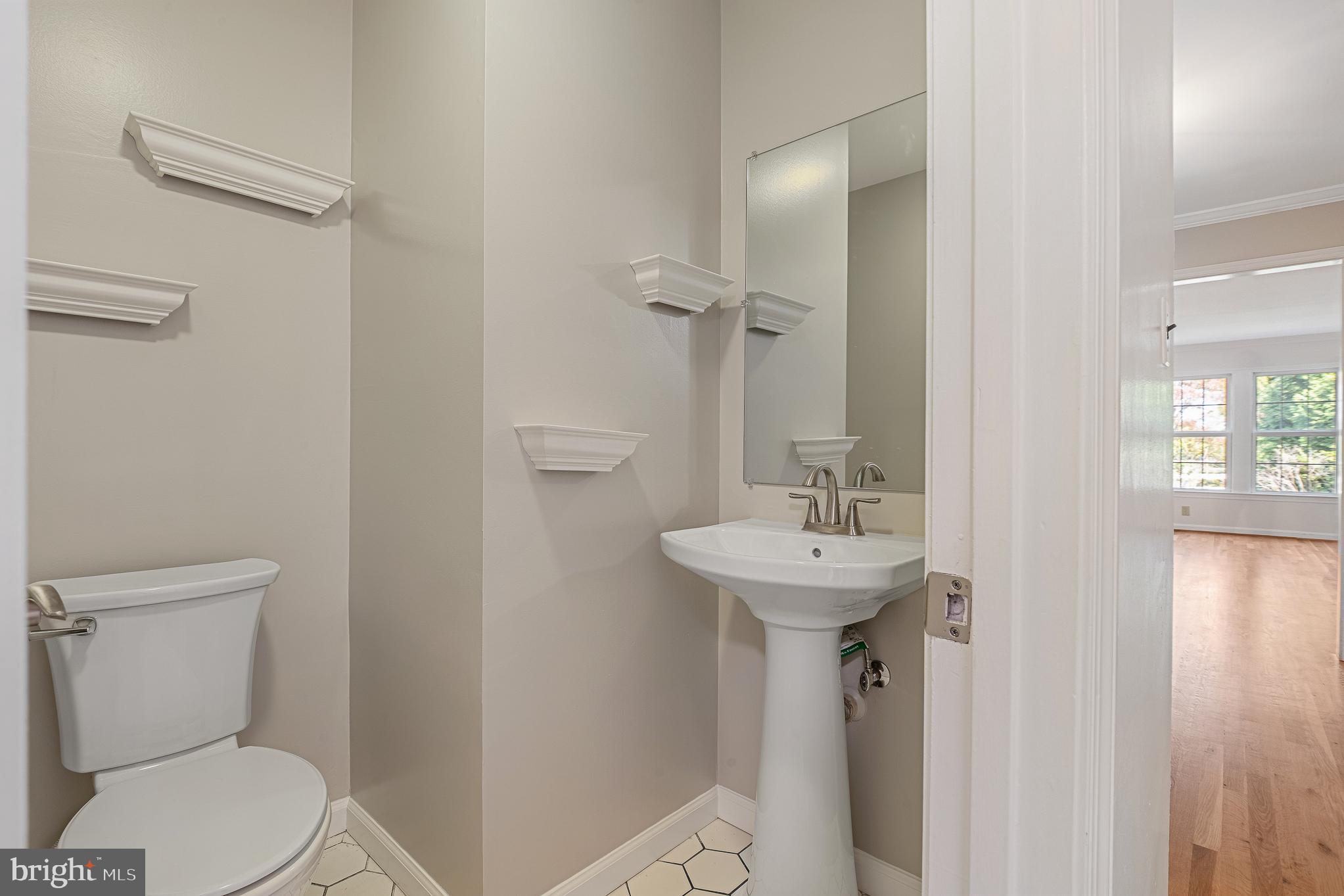 ANCIENT OAK - Residential