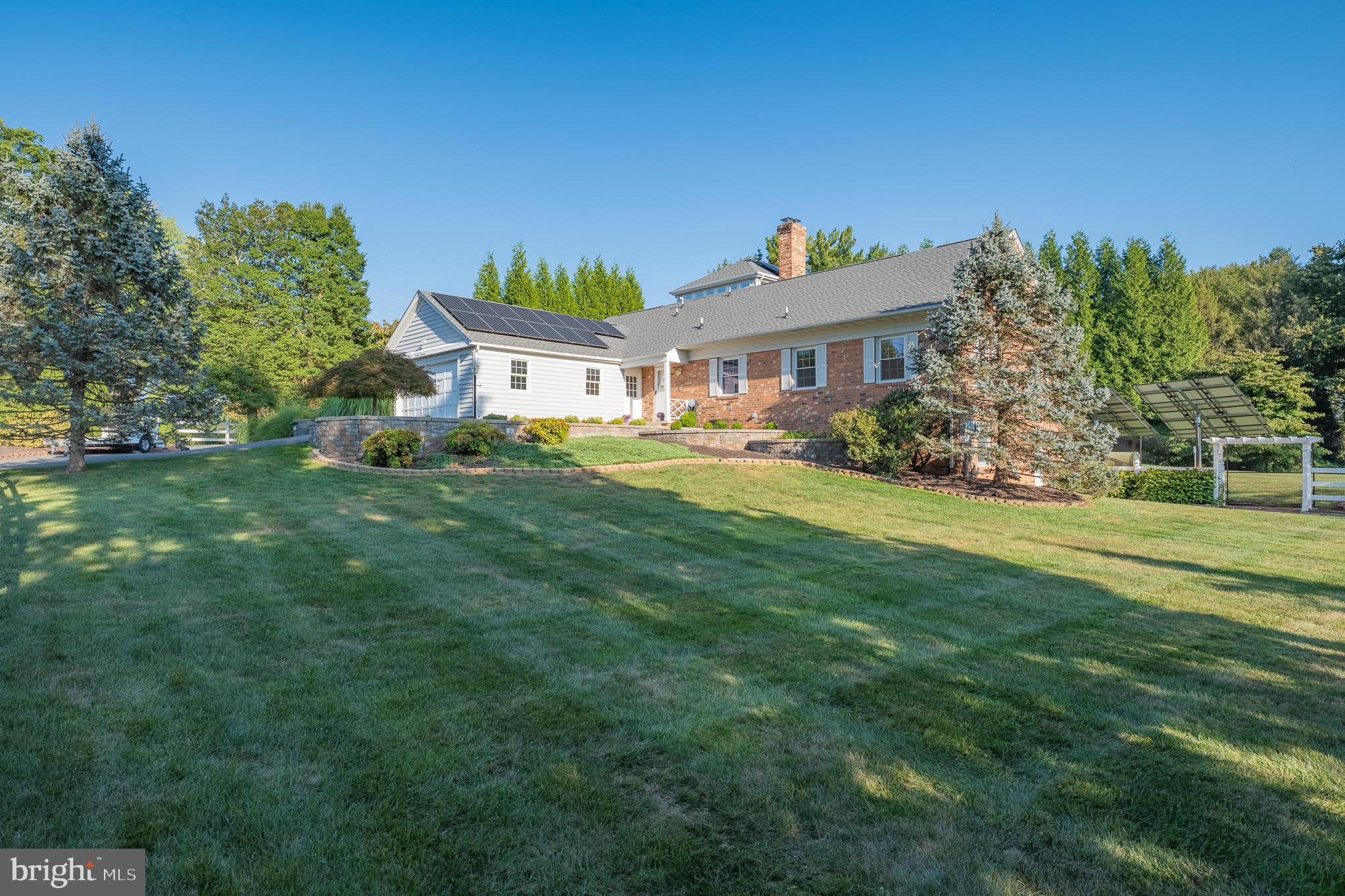 ANCIENT OAK - Residential