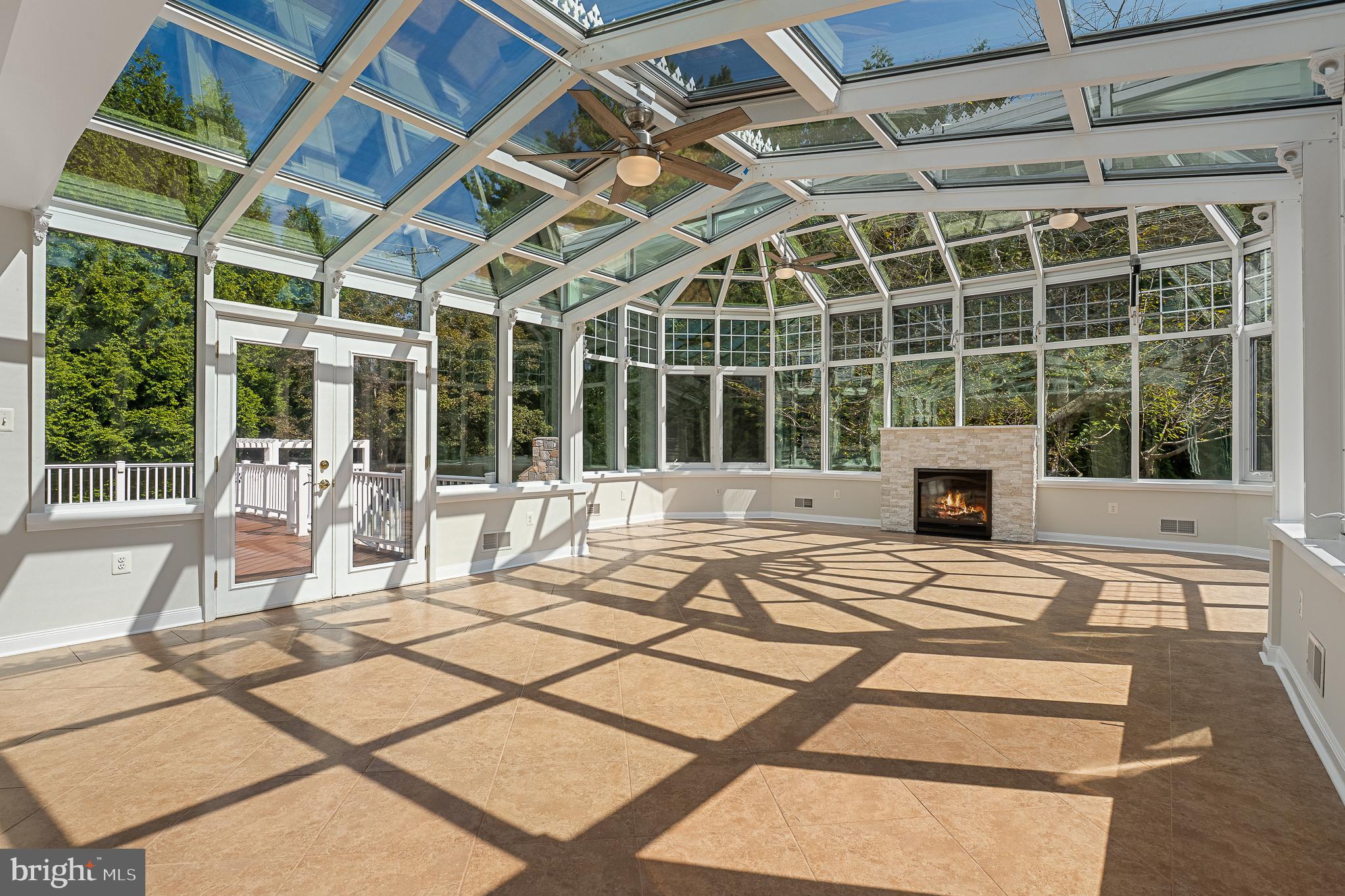 ANCIENT OAK - Residential