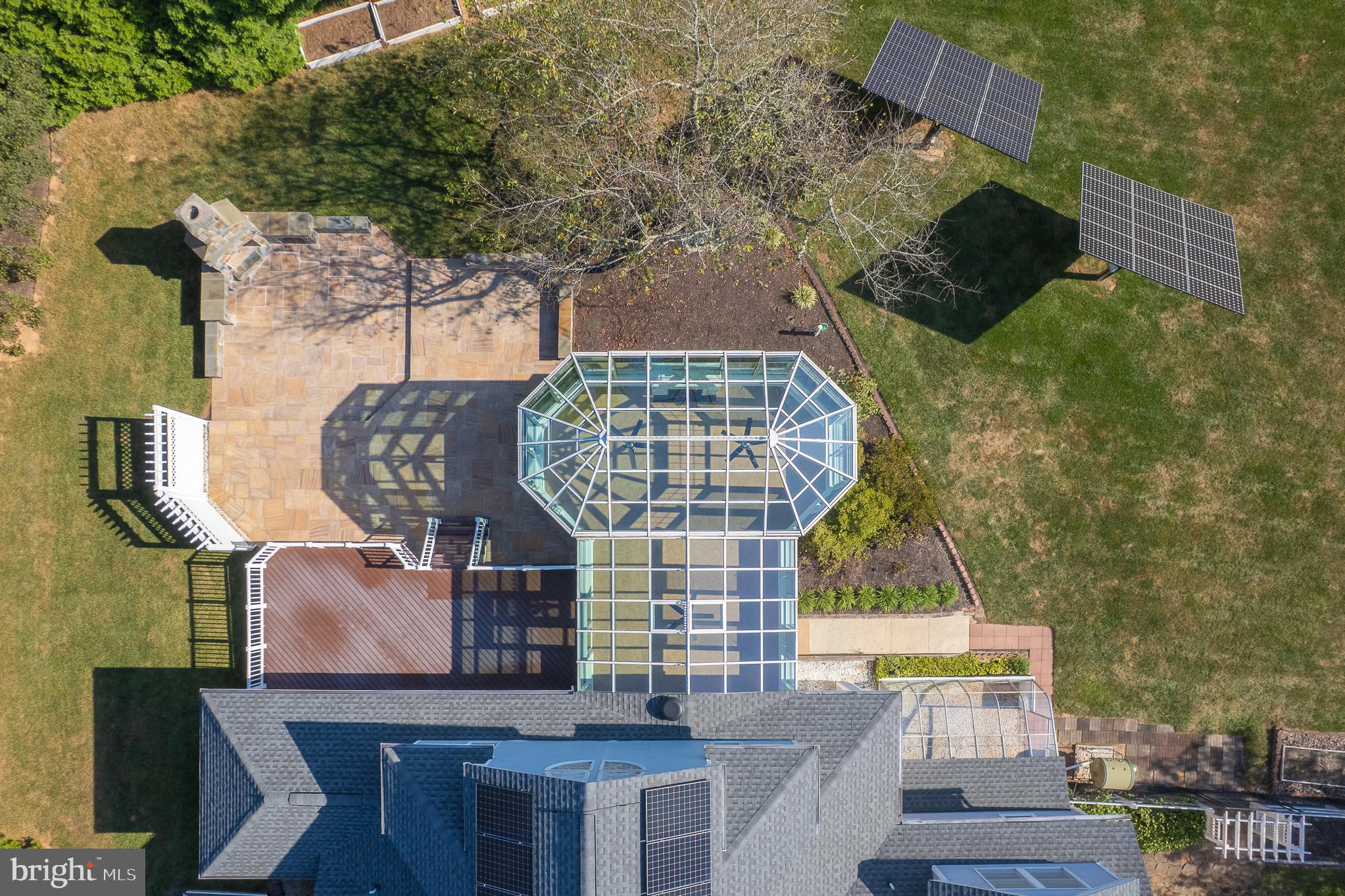 ANCIENT OAK - Residential