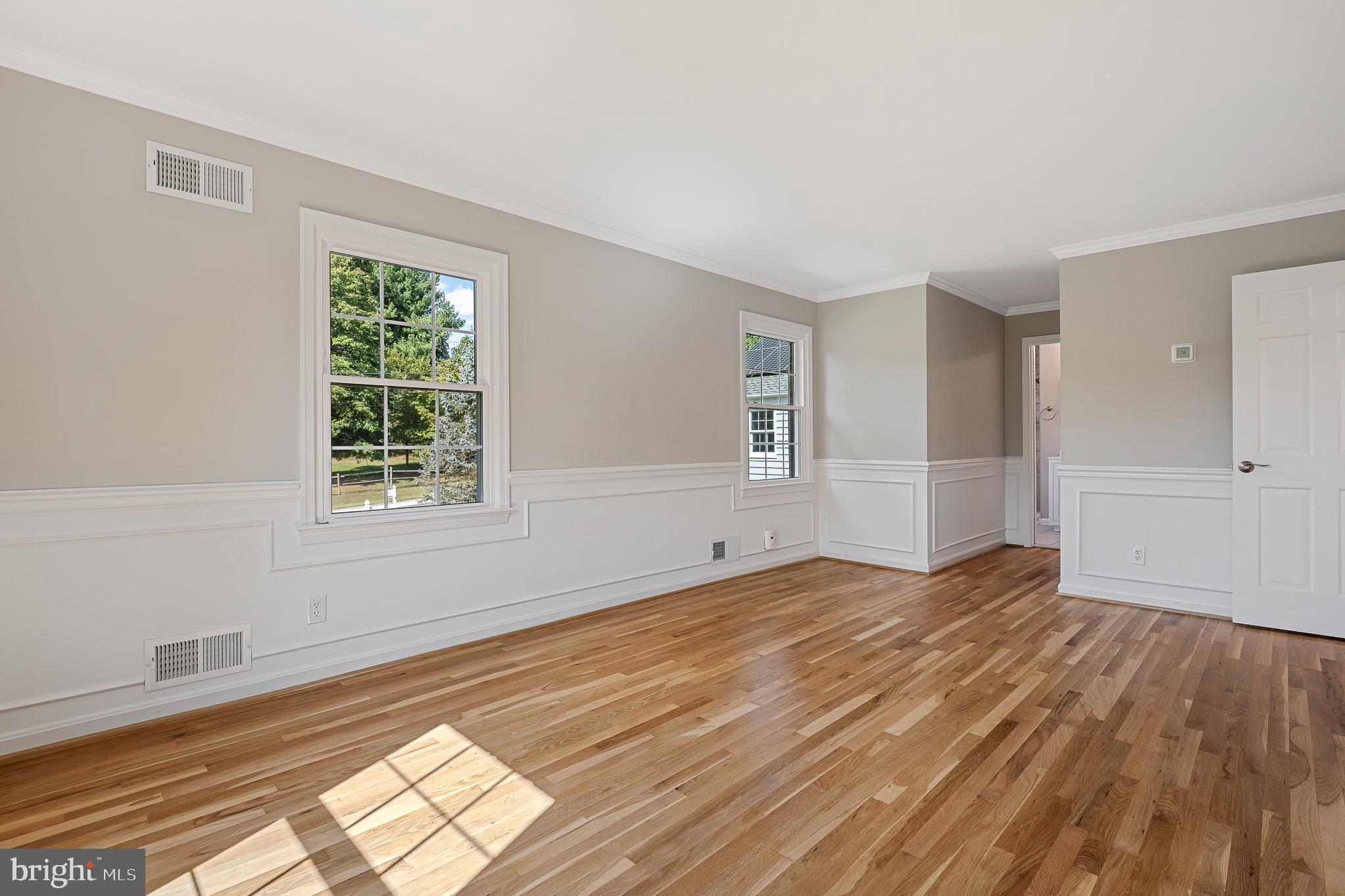 ANCIENT OAK - Residential