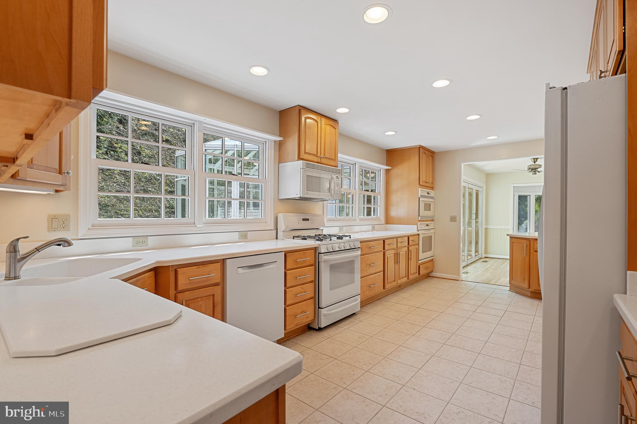 ANCIENT OAK - Residential