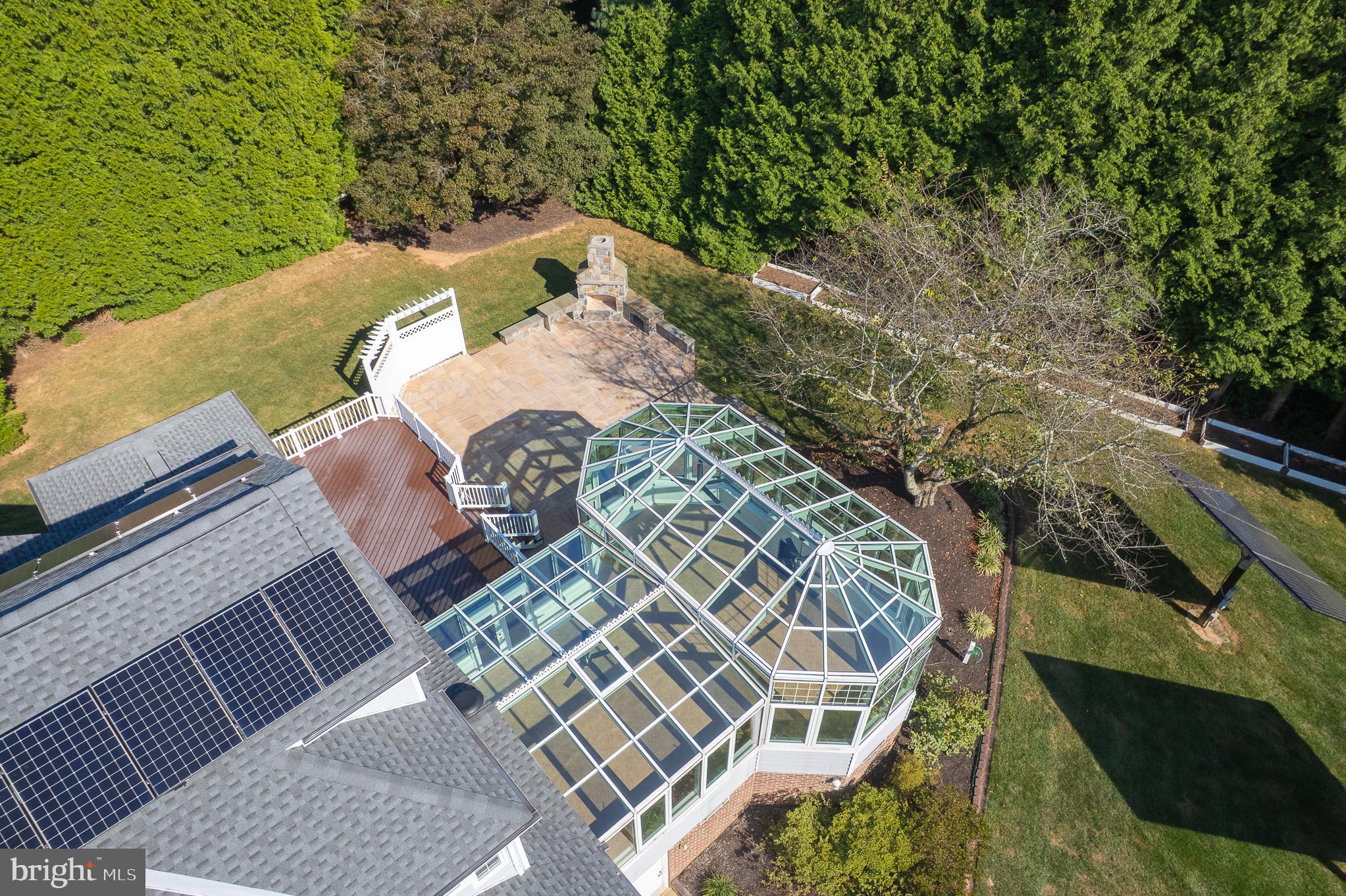 ANCIENT OAK - Residential