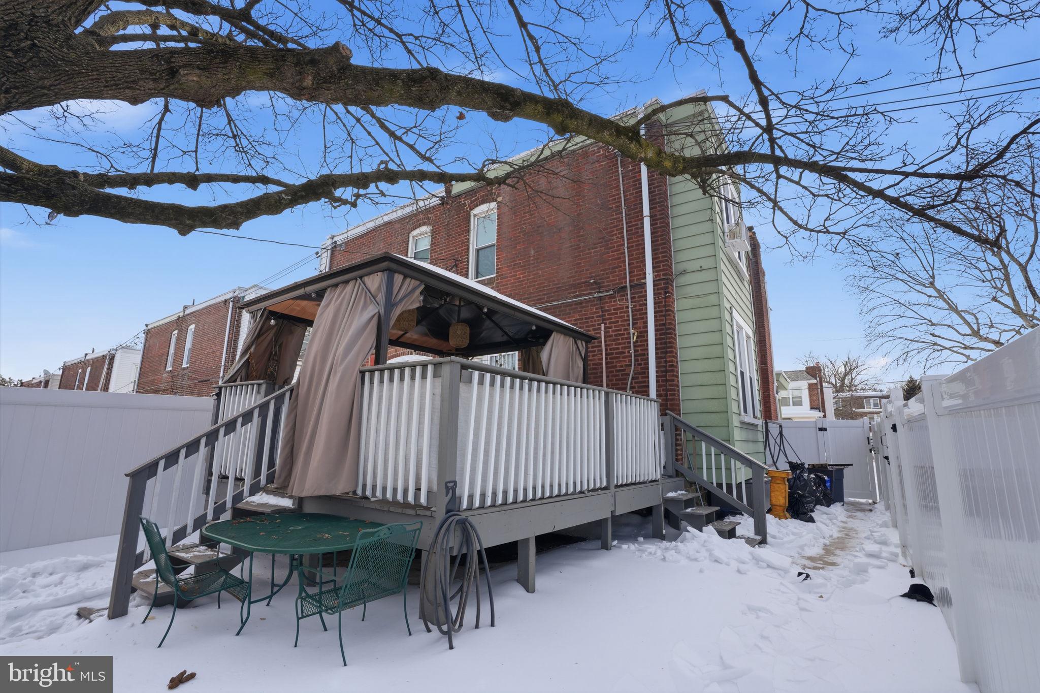 NORTHWOOD - Residential