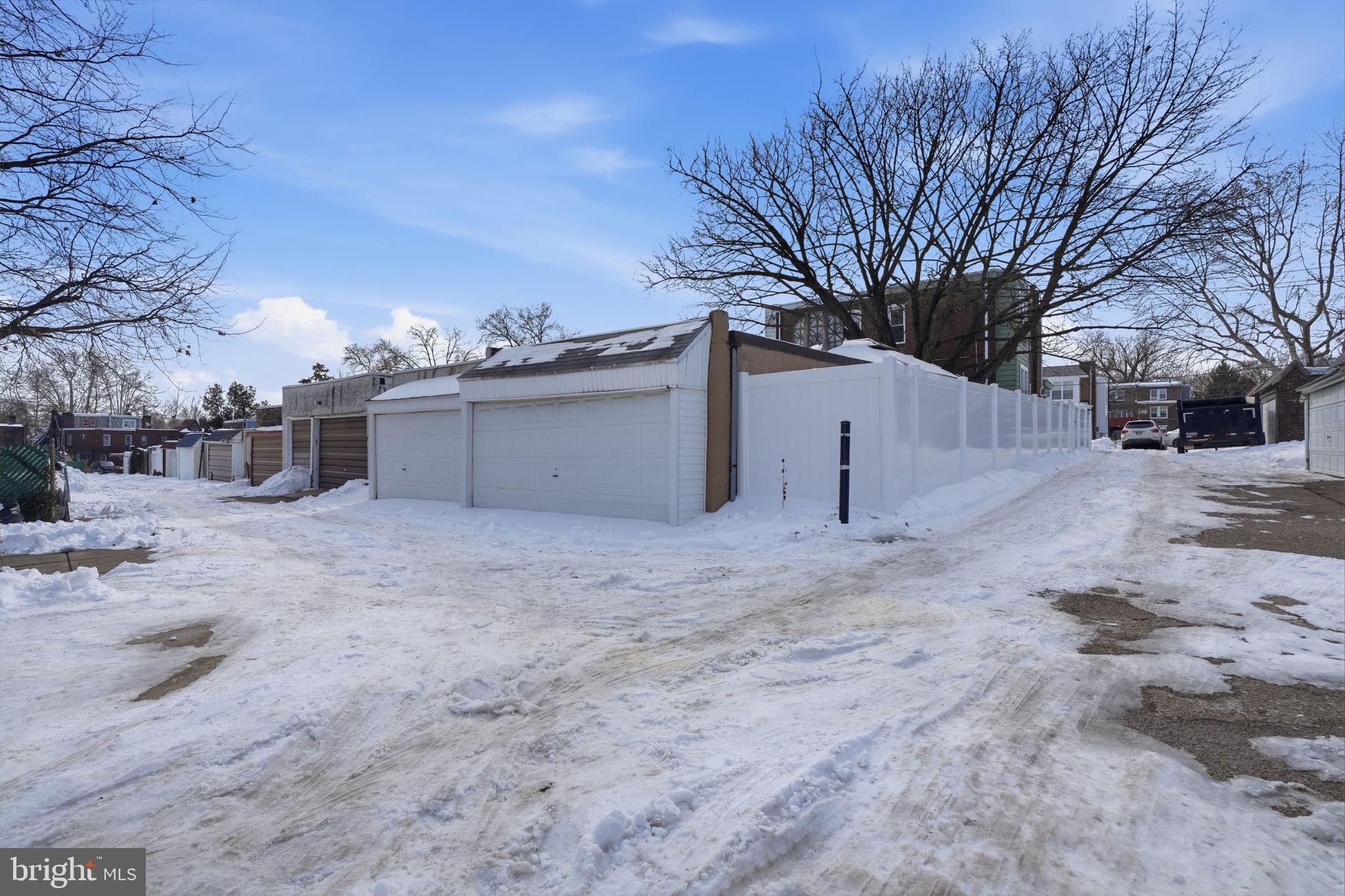 NORTHWOOD - Residential