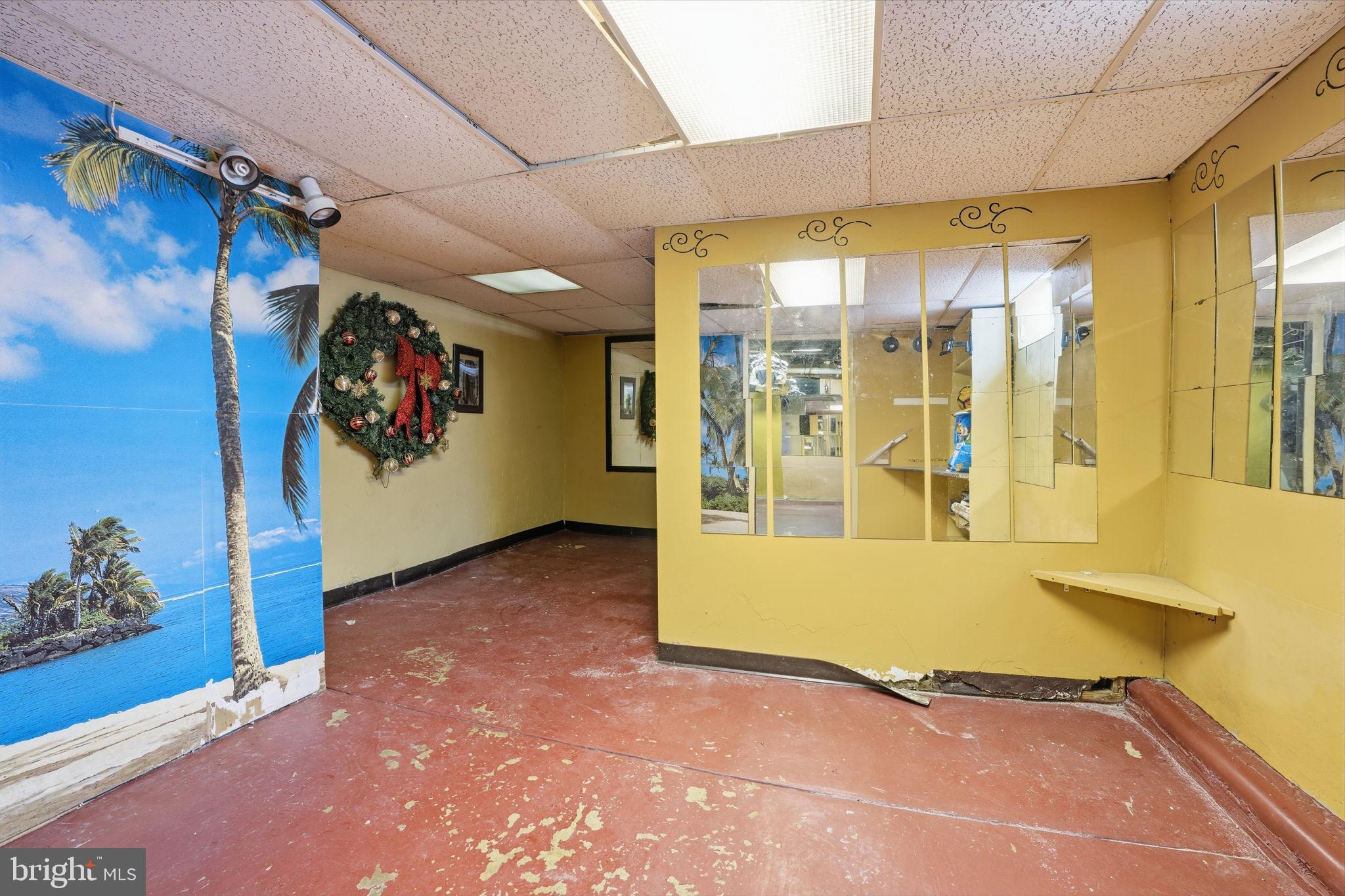 NORTHWOOD - Residential